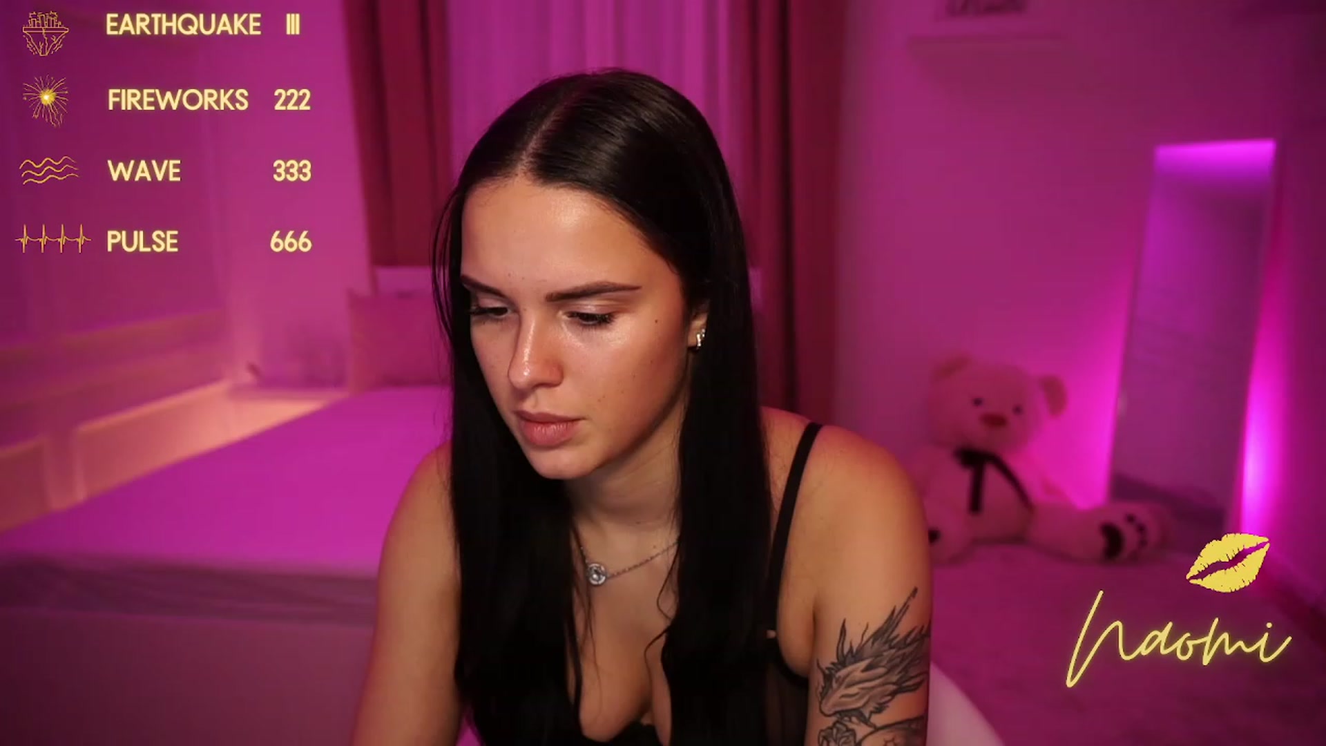 Gallery image thumbnail from cinnabellee's myfreecams stream on, 11/26/2023, 12:54 image 19 of 20