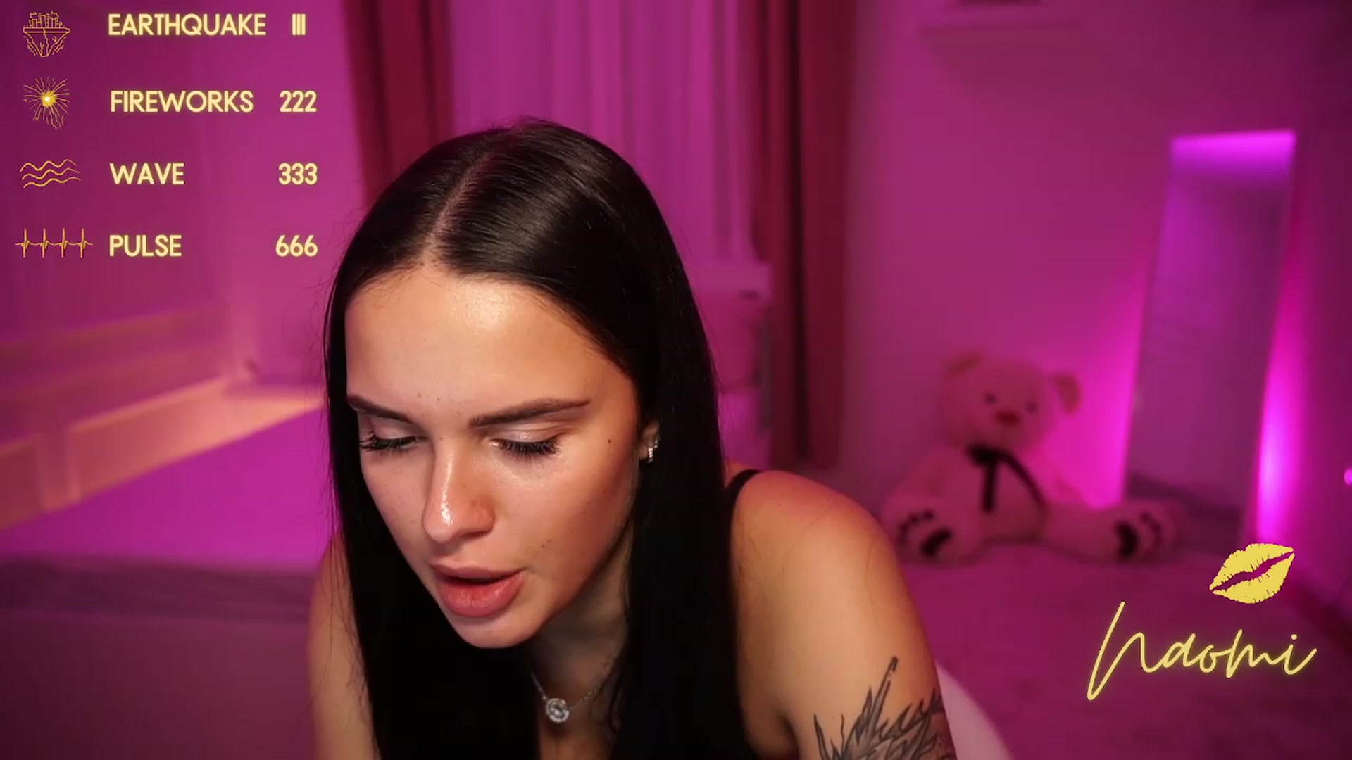 Gallery image thumbnail from cinnabellee's myfreecams stream on, 11/26/2023, 15:14 image 11 of 20