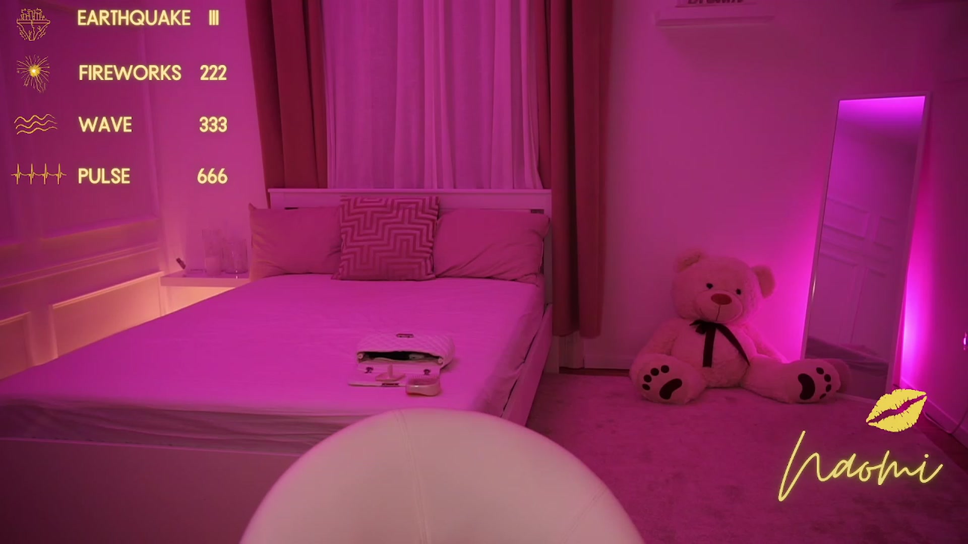 Gallery image thumbnail from cinnabellee's myfreecams stream on, 11/26/2023, 15:14 image 13 of 20