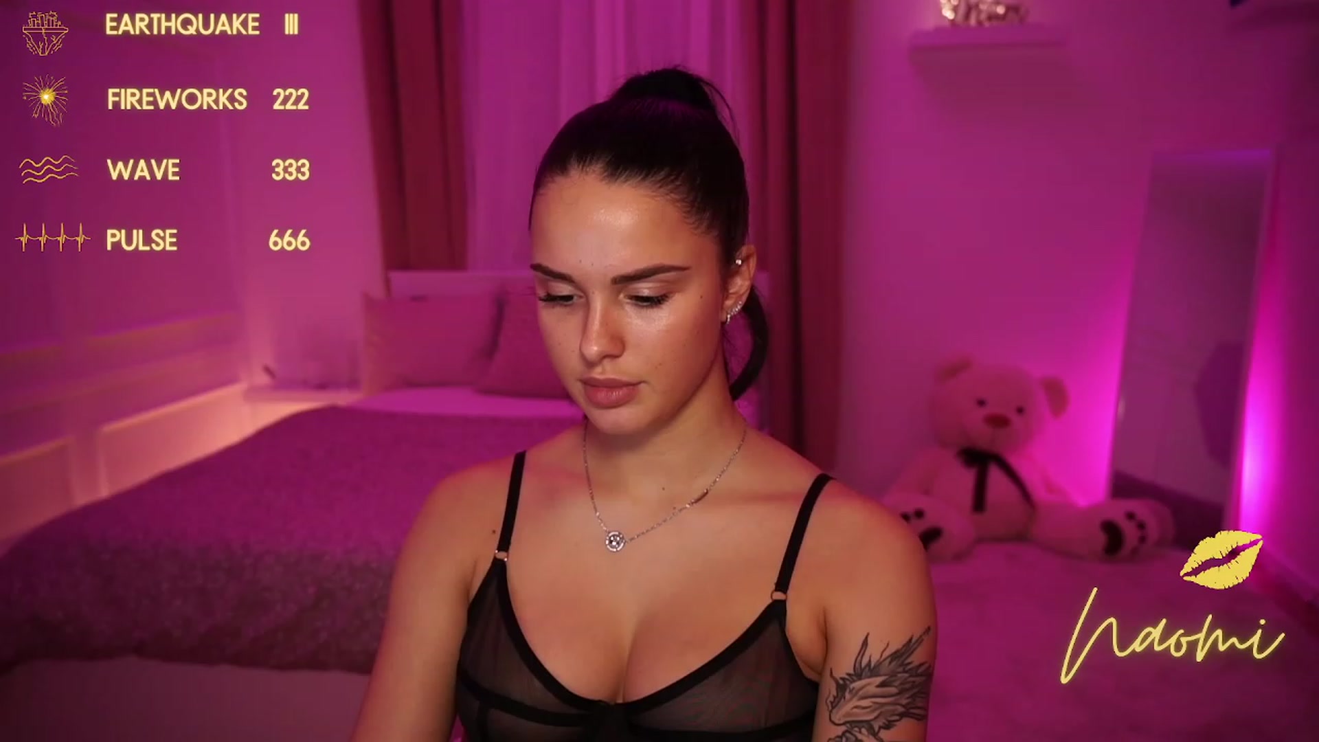 Gallery image thumbnail from cinnabellee's myfreecams stream on, 11/27/2023, 17:15 image 17 of 20