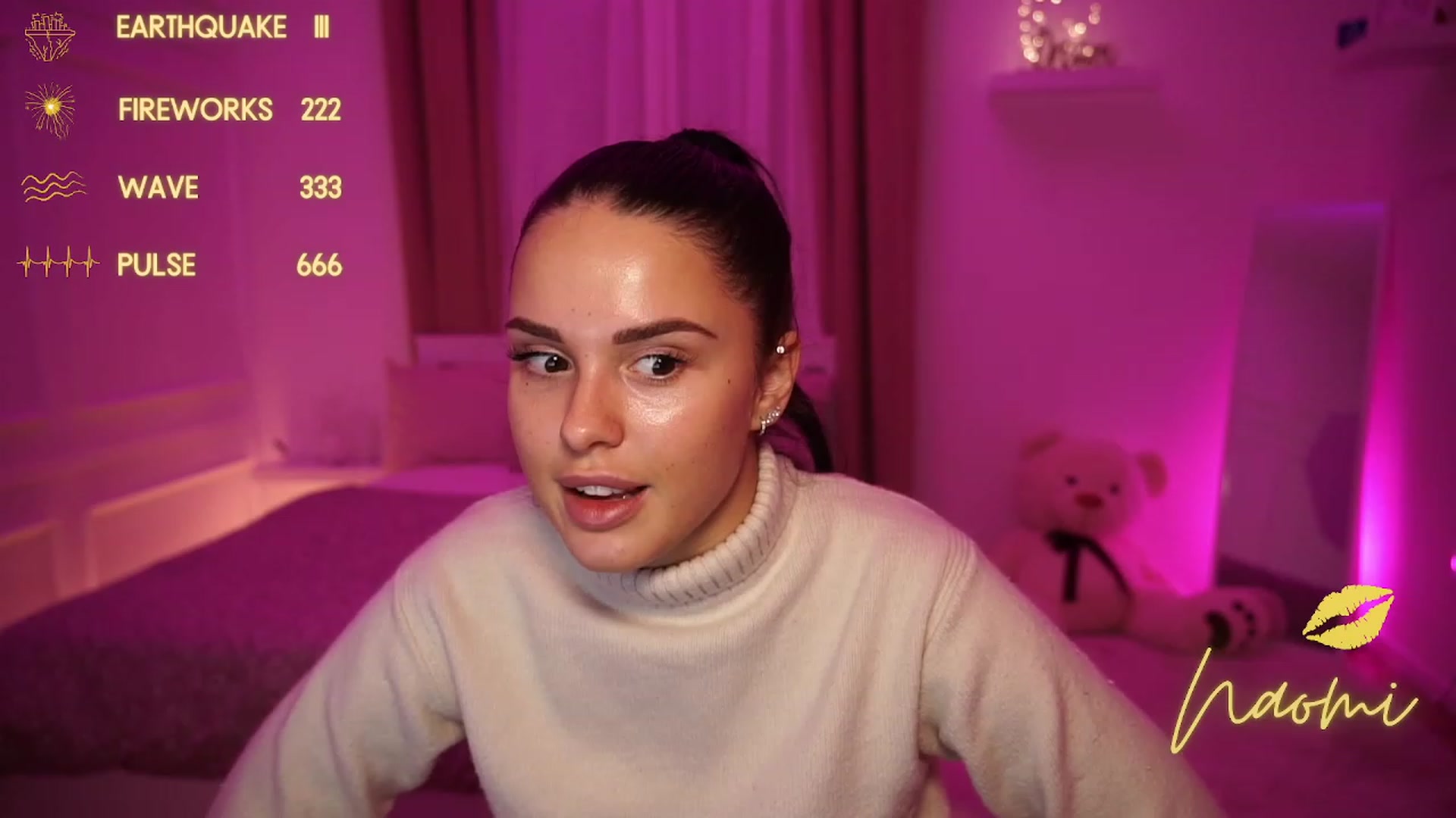 Gallery image thumbnail from cinnabellee's myfreecams stream on, 11/27/2023, 17:15 image 3 of 20