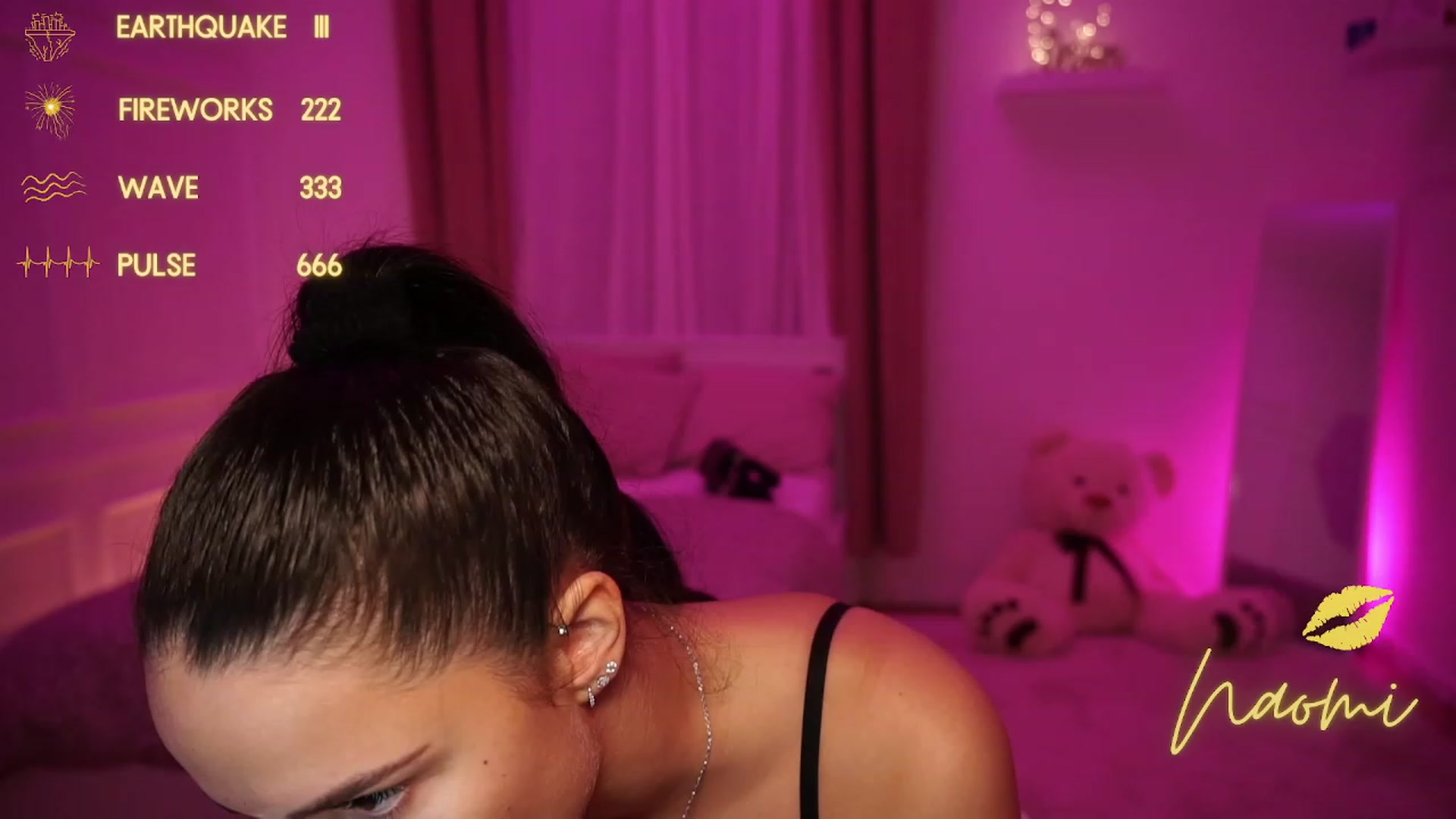 Gallery image thumbnail from cinnabellee's myfreecams stream on, 11/27/2023, 17:15 image 10 of 20