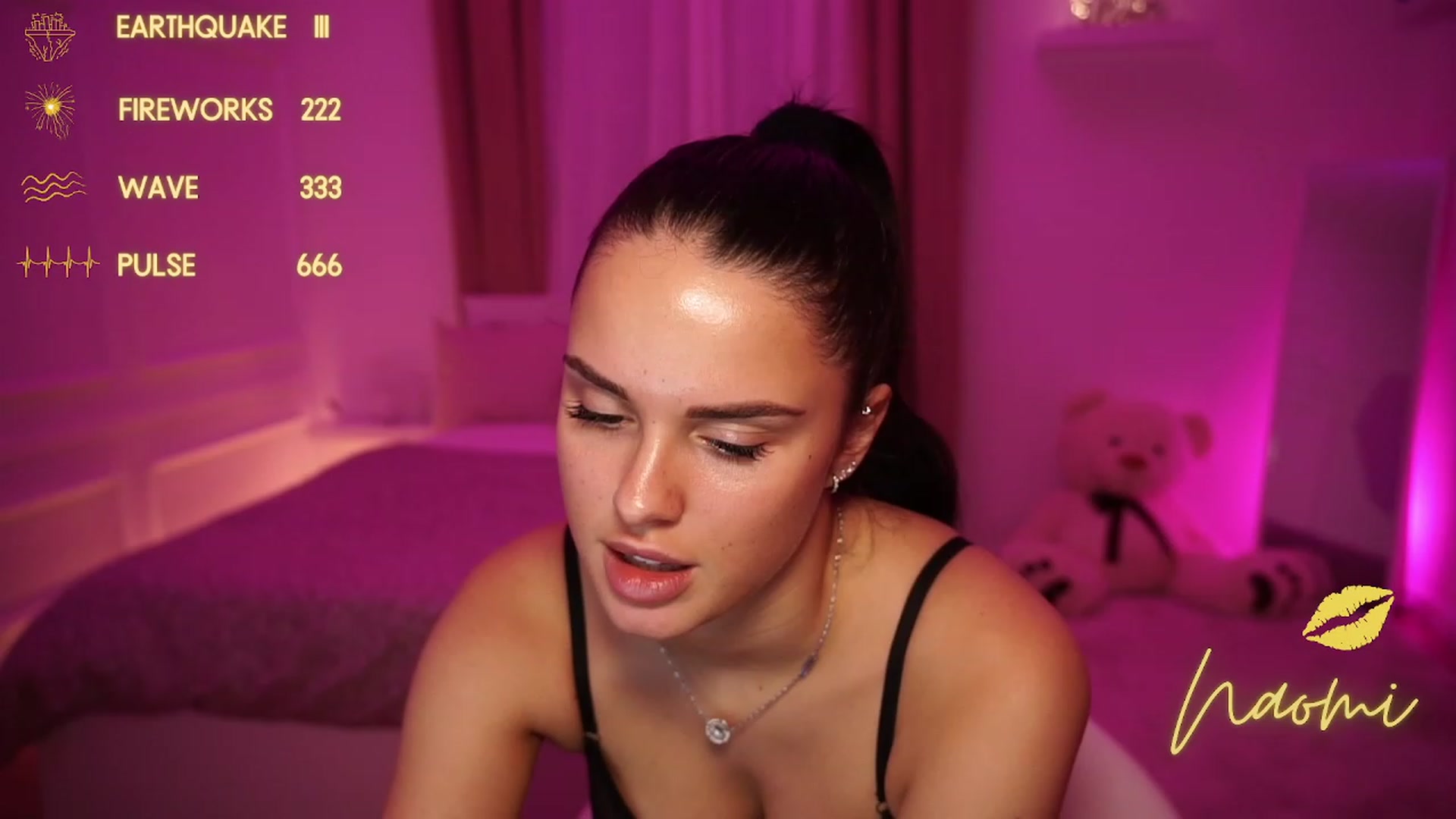 Gallery image thumbnail from cinnabellee's myfreecams stream on, 11/27/2023, 18:24 image 12 of 20