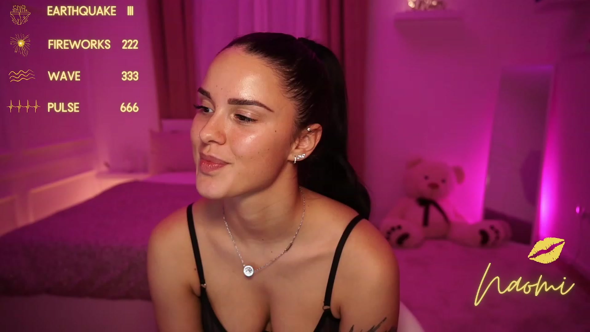 Gallery image thumbnail from cinnabellee's myfreecams stream on, 11/27/2023, 18:24 image 5 of 20