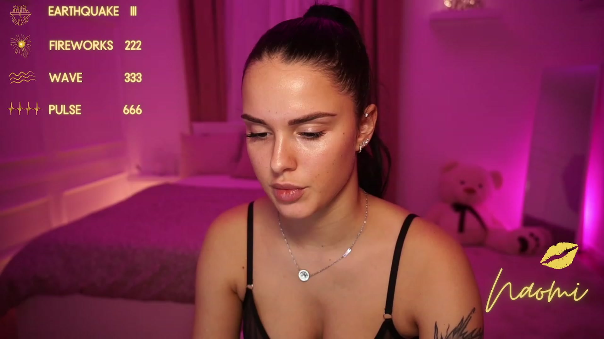 Gallery image thumbnail from cinnabellee's myfreecams stream on, 11/27/2023, 18:24 image 11 of 20