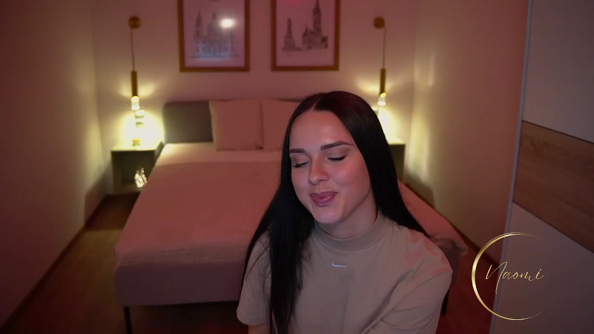 Gallery image thumbnail from cinnabellee's myfreecams stream on, 12/15/2023, 21:26 image 3 of 20