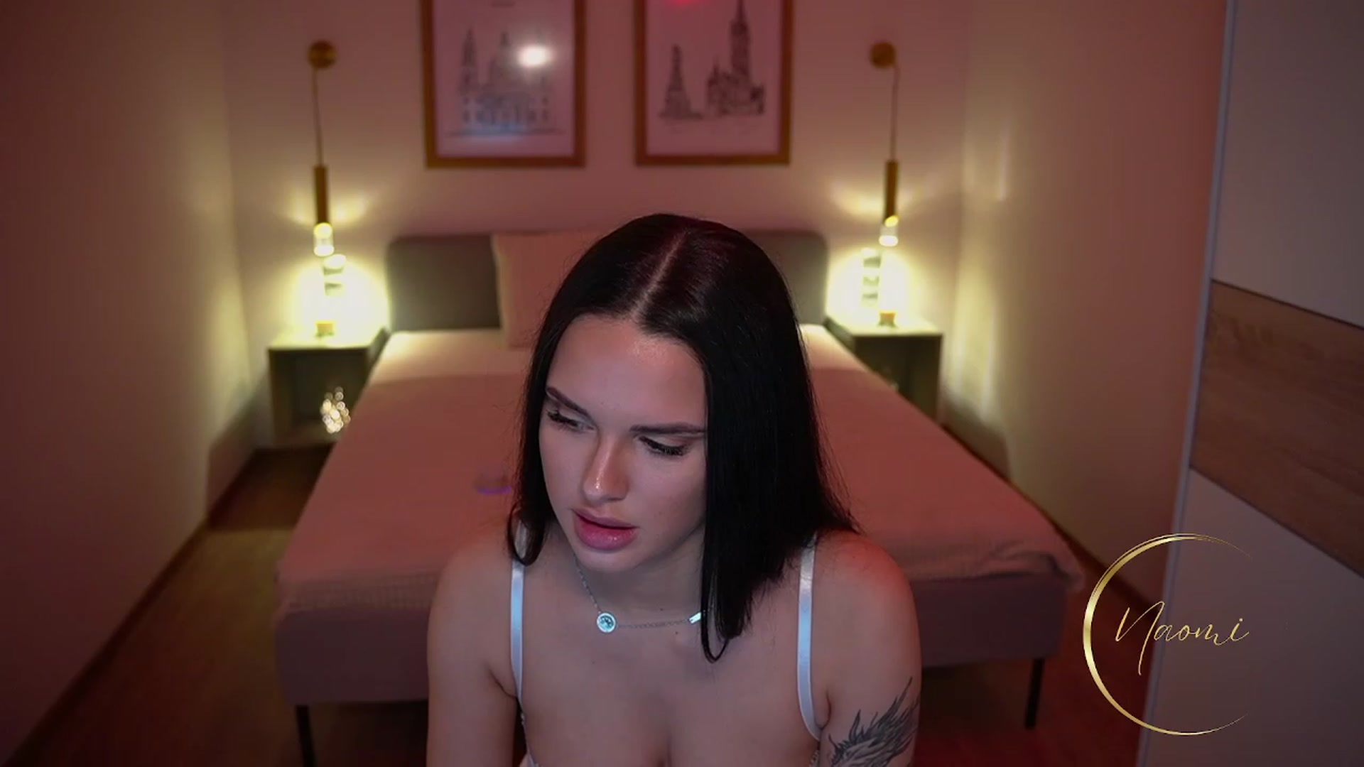 Gallery image thumbnail from cinnabellee's myfreecams stream on, 12/15/2023, 22:32 image 1 of 20