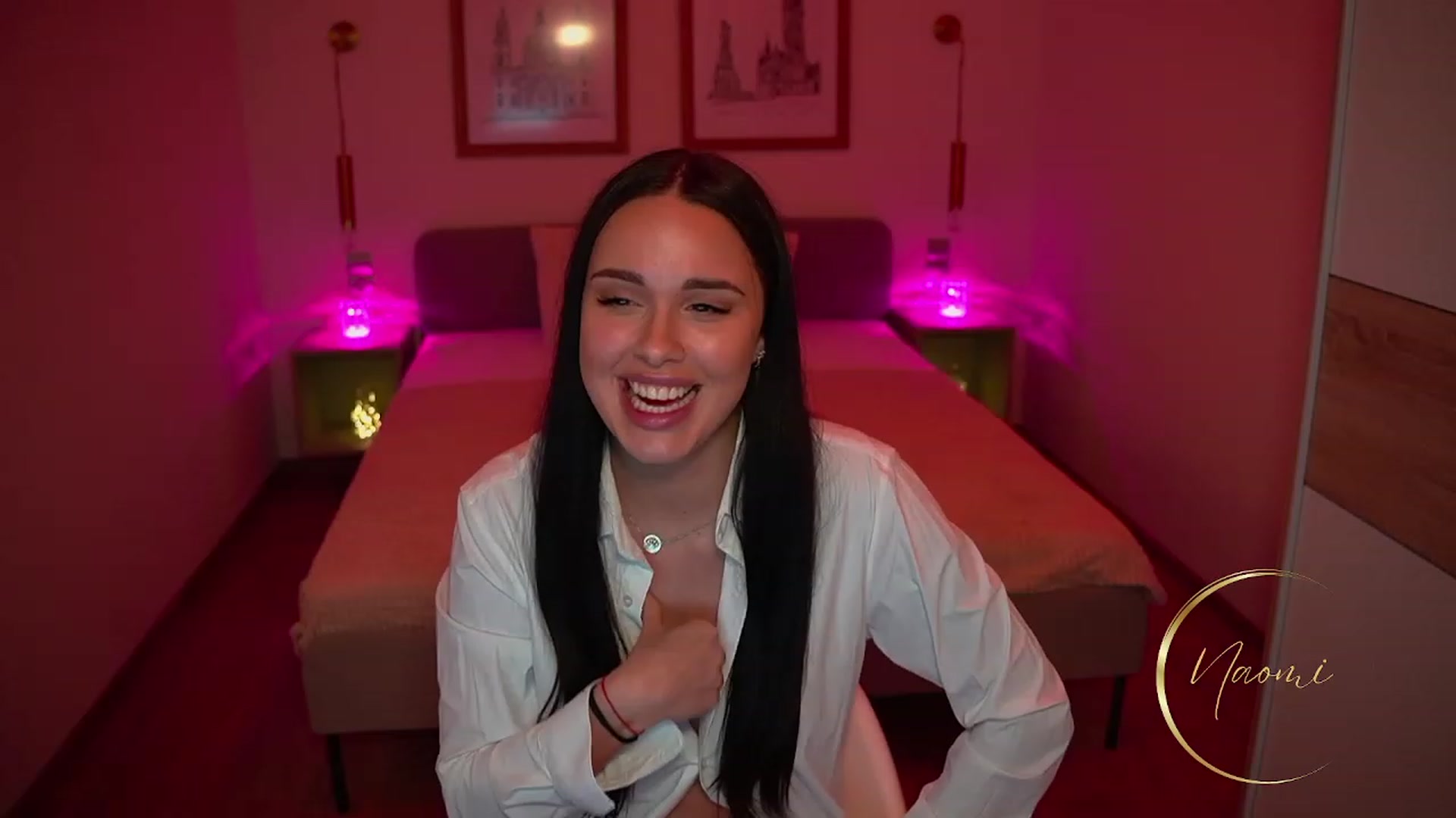 Gallery image thumbnail from cinnabellee's myfreecams stream on, 12/17/2023, 23:45 image 2 of 20