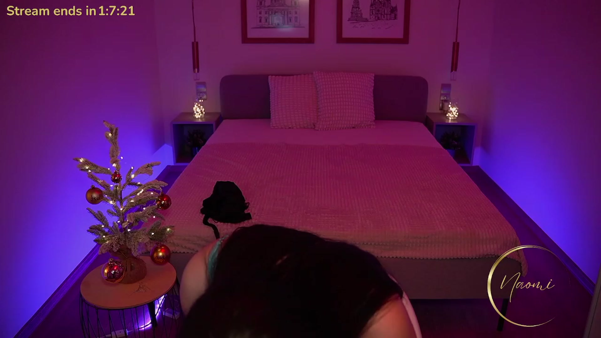 Gallery image thumbnail from cinnabellee's myfreecams stream on, 12/19/2023, 21:48 image 6 of 20