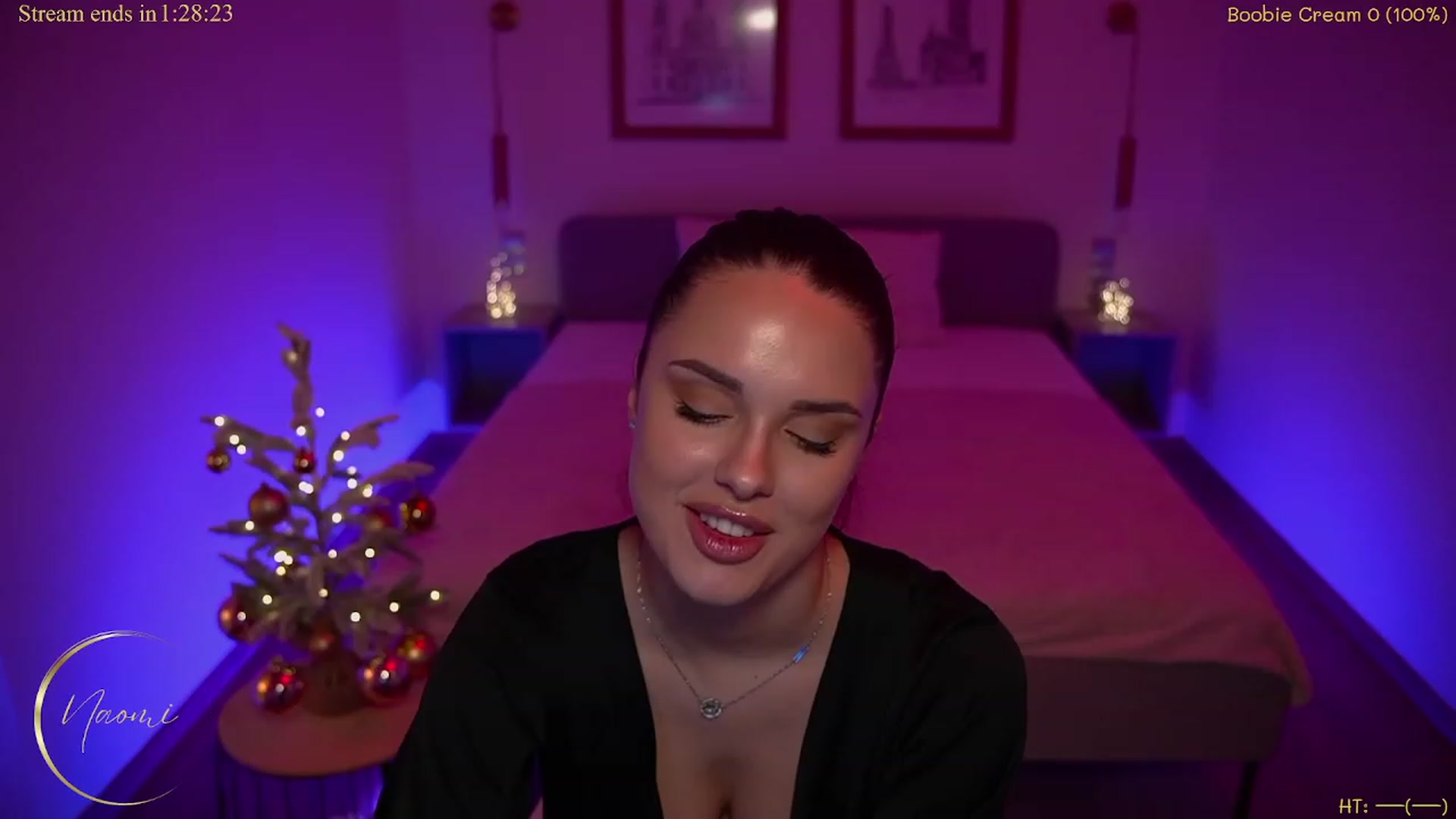 Gallery image thumbnail from cinnabellee's myfreecams stream on, 12/25/2023, 20:32 image 1 of 20