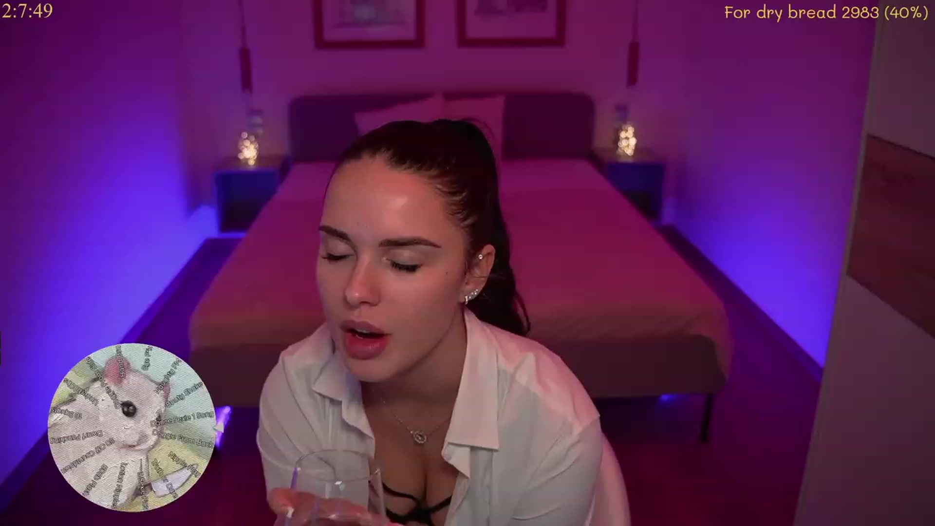 Gallery image thumbnail from cinnabellee's myfreecams stream on, 01/17/2024, 20:28 image 11 of 20