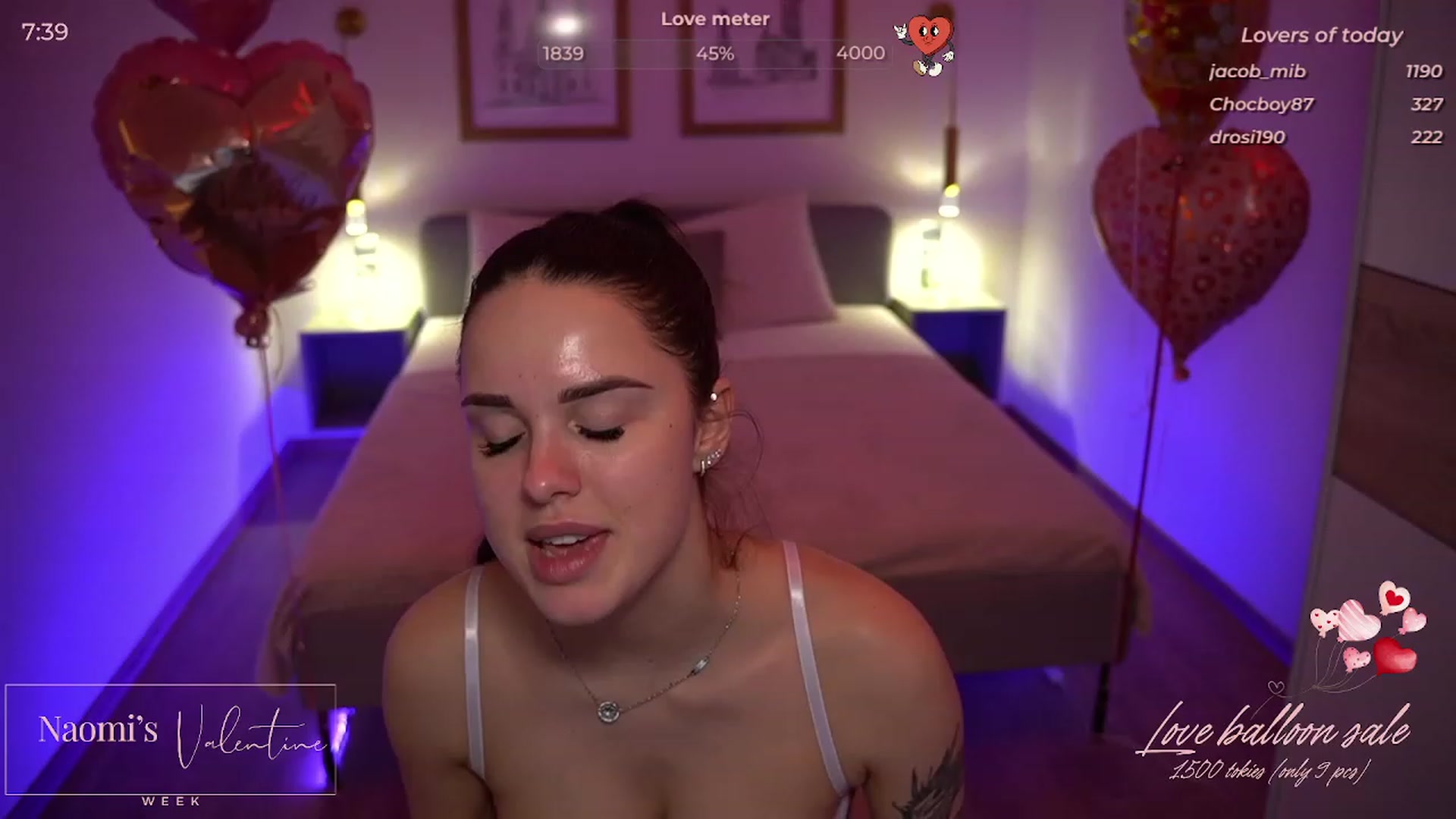 Gallery image thumbnail from cinnabellee's myfreecams stream on, 02/13/2024, 22:17 image 14 of 20