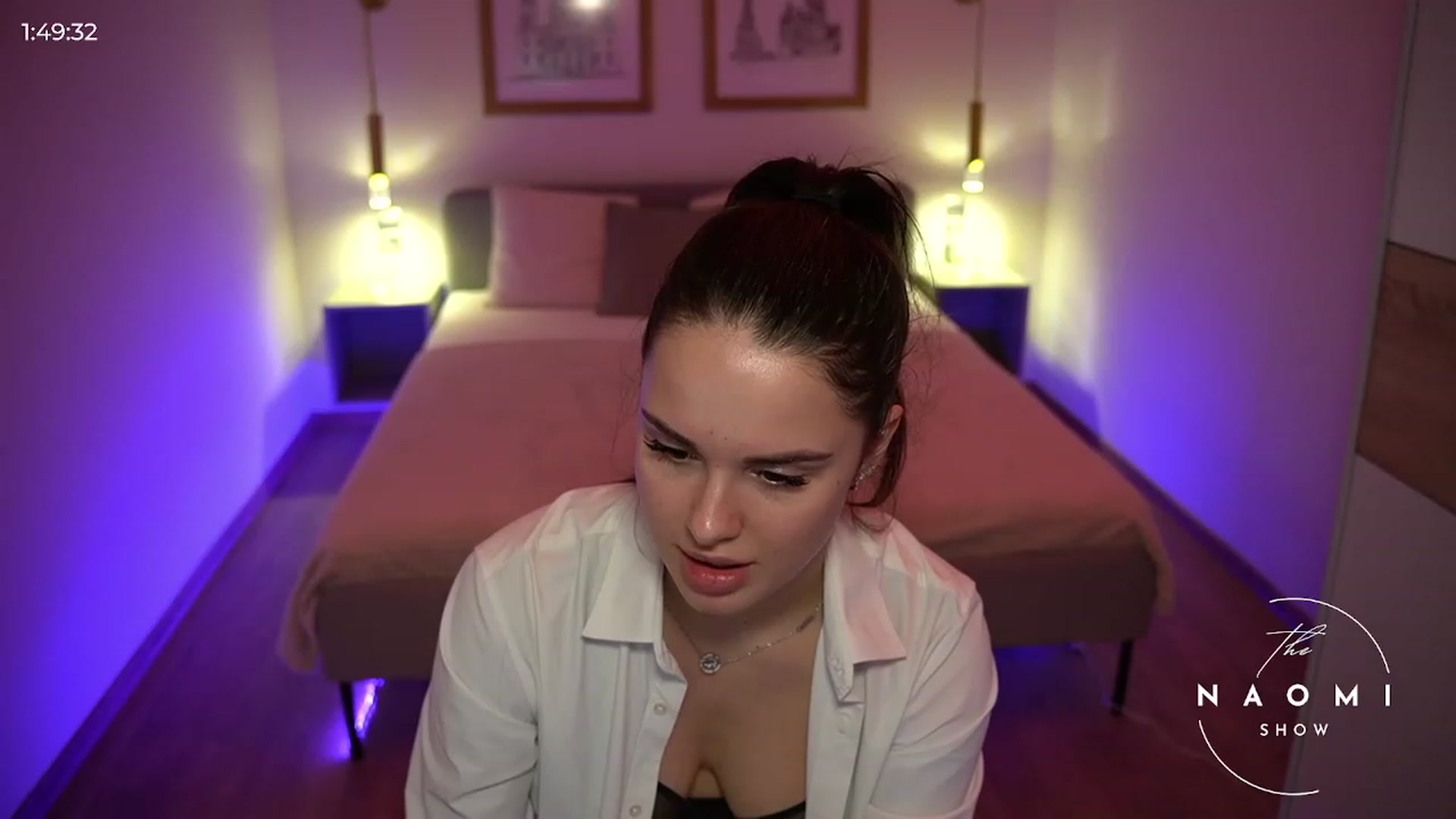 Gallery image thumbnail from cinnabellee's myfreecams stream on, 02/15/2024, 22:14 image 4 of 20