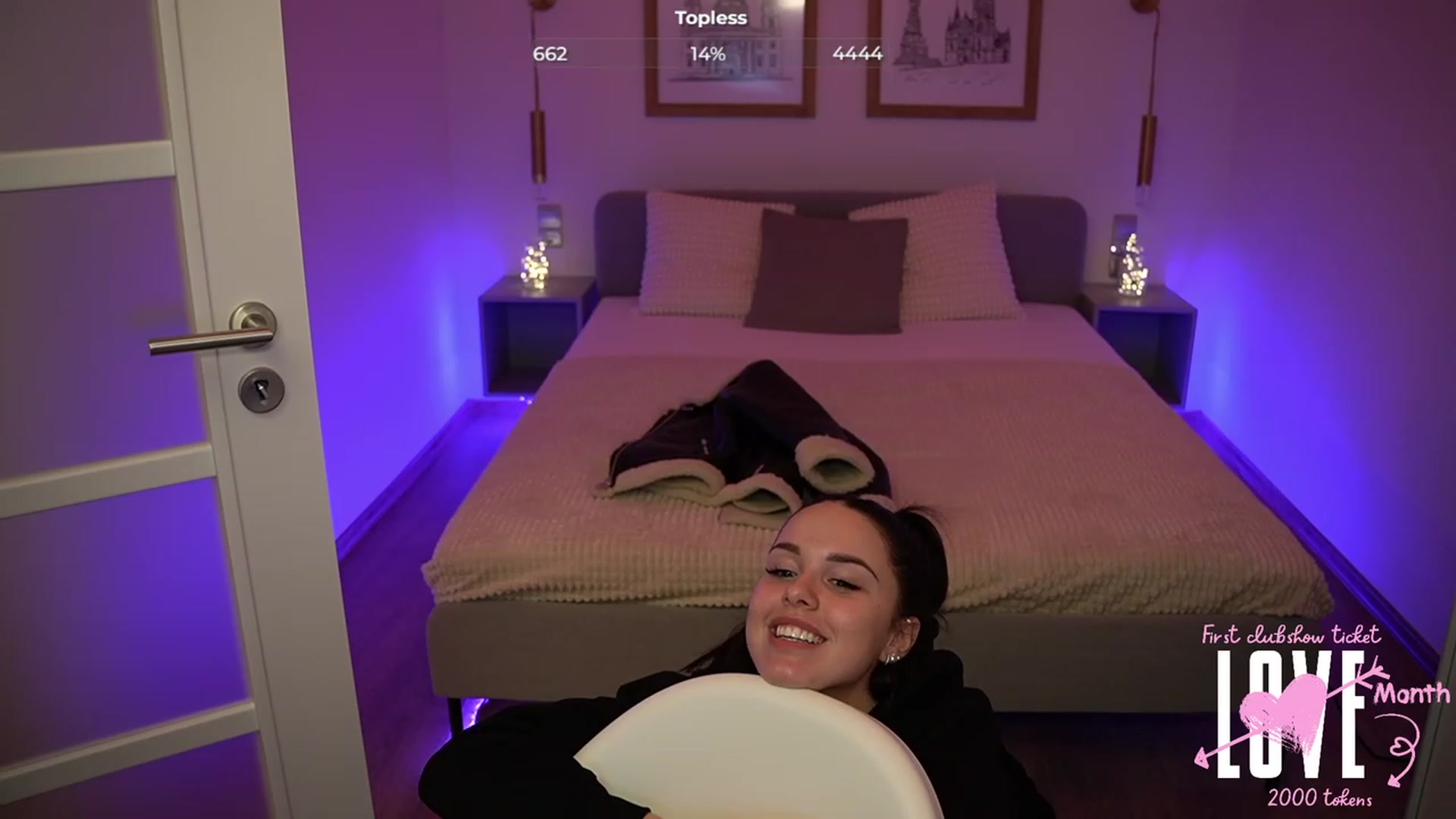 Gallery image thumbnail from cinnabellee's myfreecams stream on, 02/29/2024, 22:14 image 18 of 20