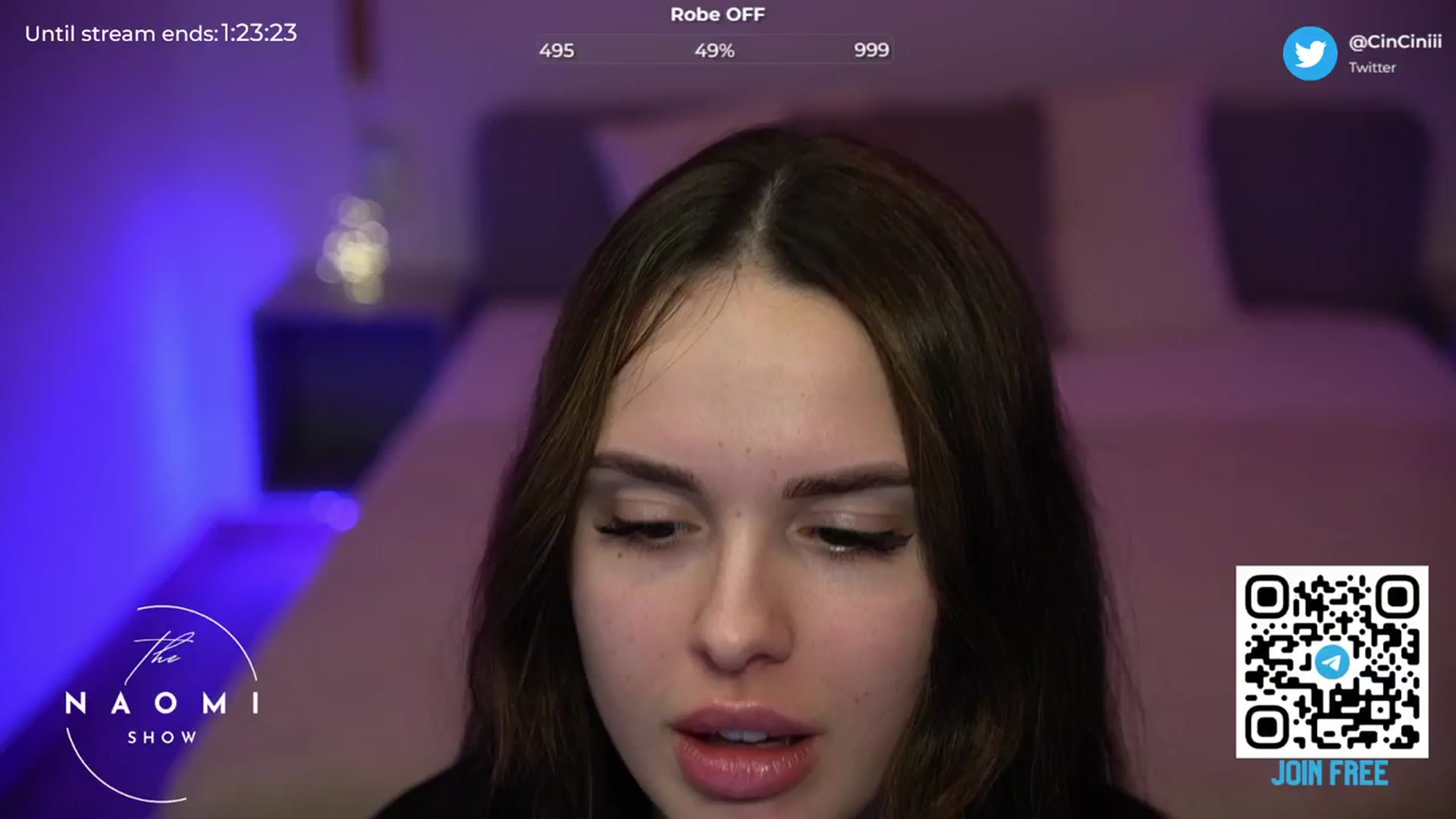 Gallery image thumbnail from cinnabellee's myfreecams stream on, 03/18/2024, 21:40 image 9 of 20