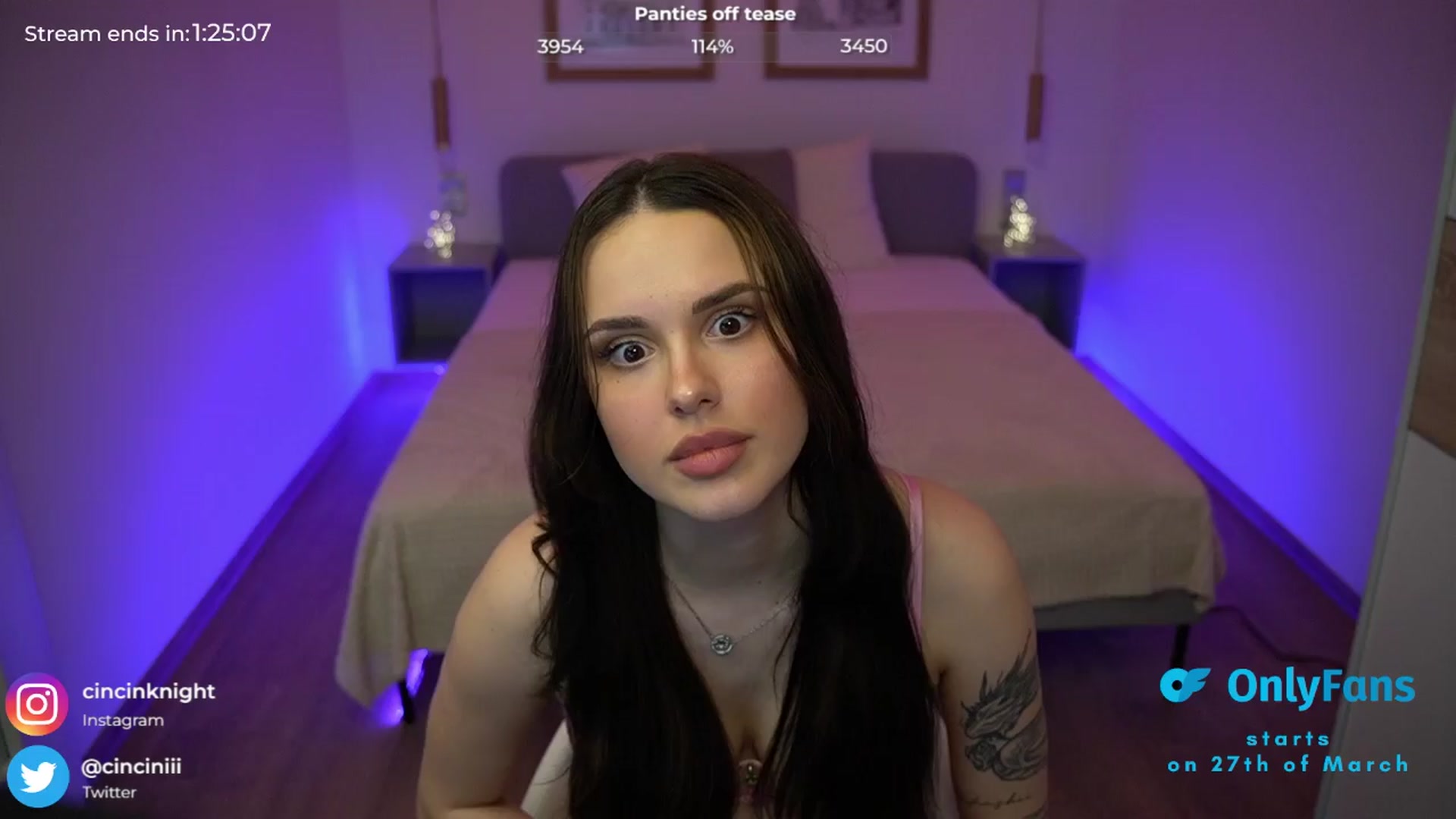 Gallery image thumbnail from cinnabellee's myfreecams stream on, 03/24/2024, 16:50 image 1 of 20