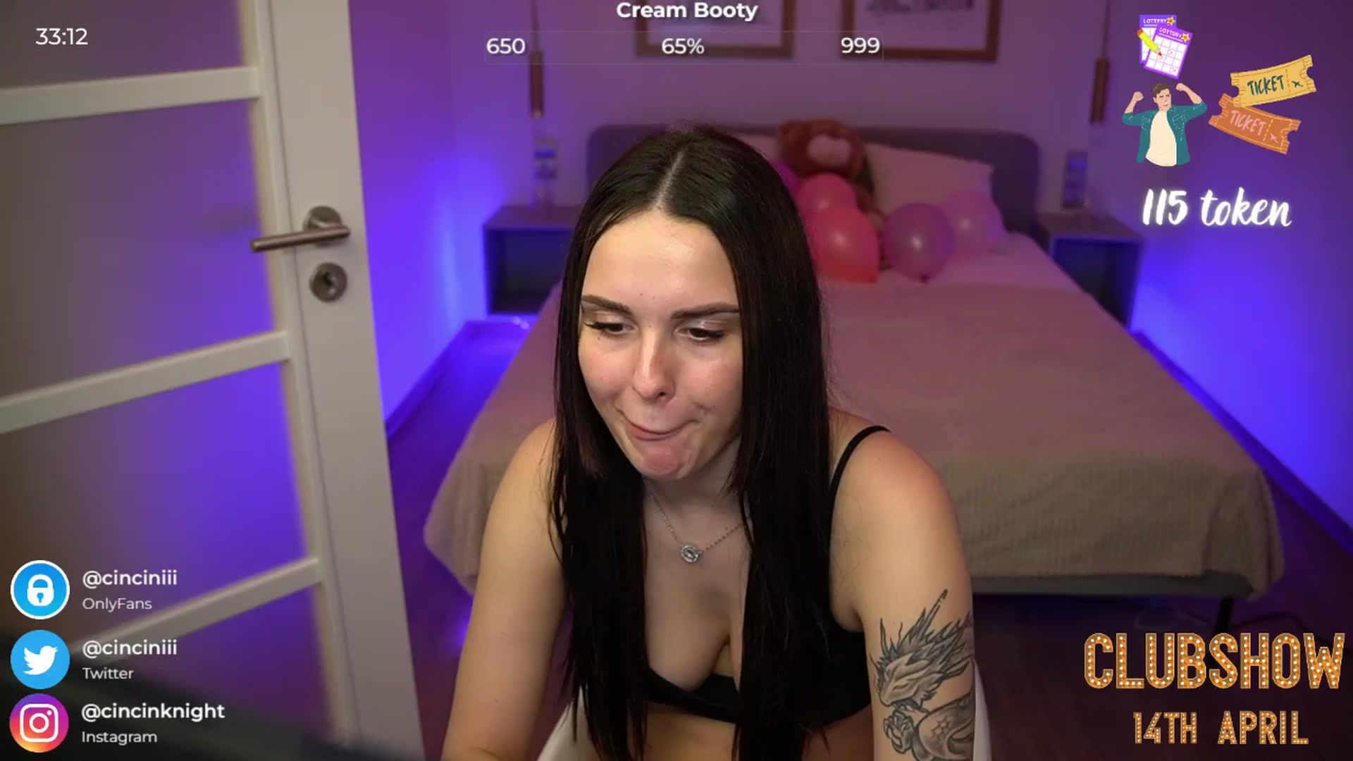Gallery image thumbnail from cinnabellee's myfreecams stream on, 04/08/2024, 21:18 image 8 of 20