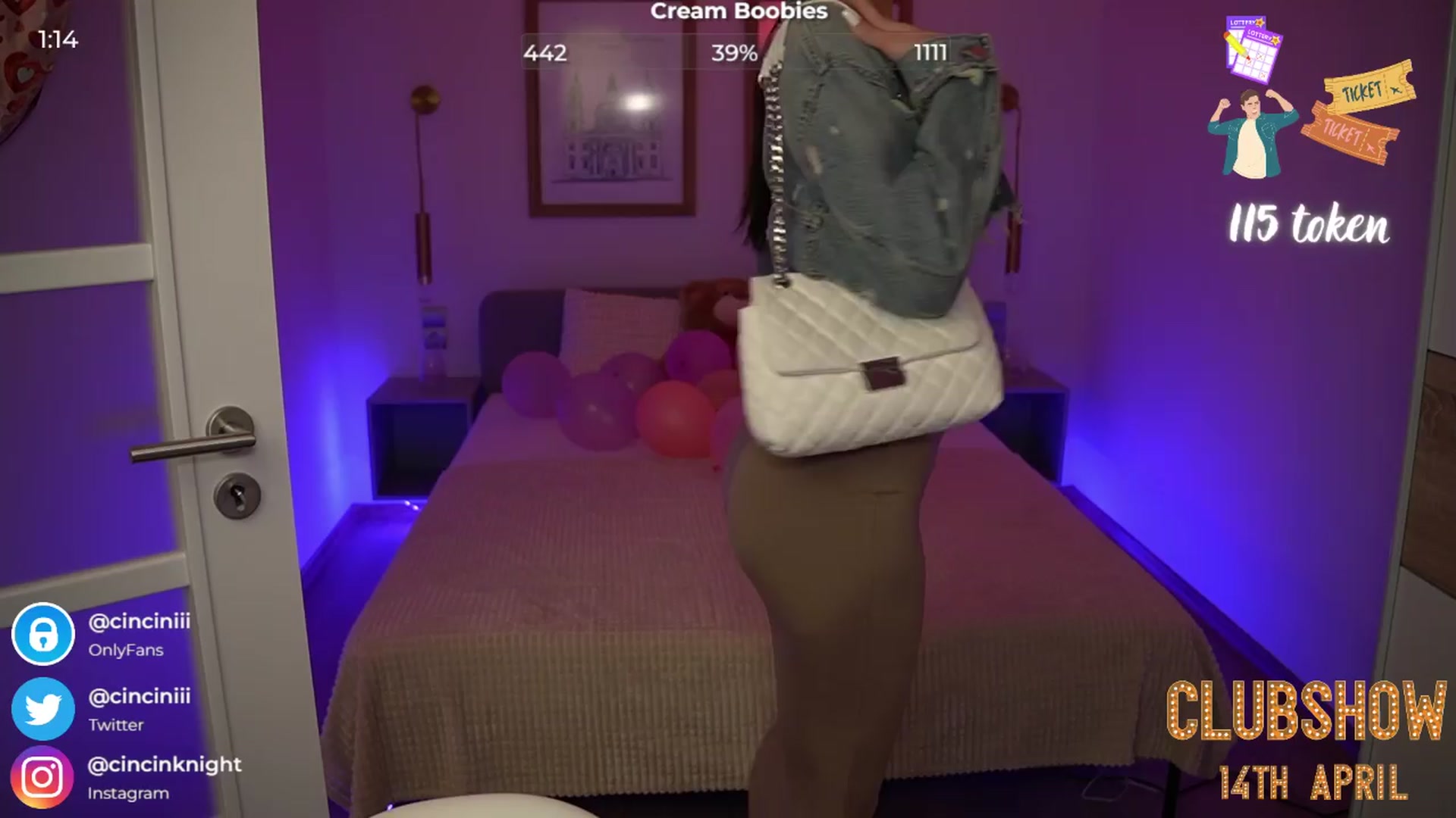 Gallery image thumbnail from cinnabellee's myfreecams stream on, 04/11/2024, 21:23 image 15 of 20