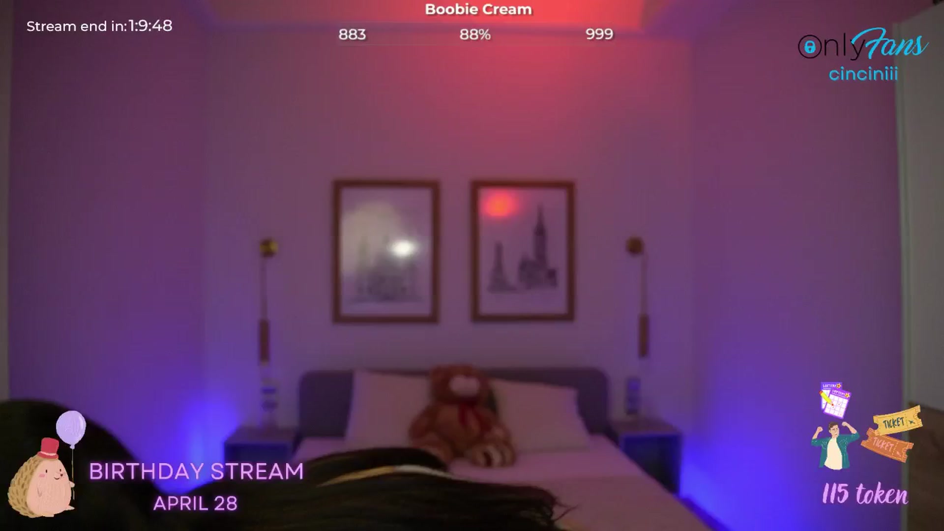 Gallery image thumbnail from cinnabellee's myfreecams stream on, 04/15/2024, 21:13 image 10 of 20