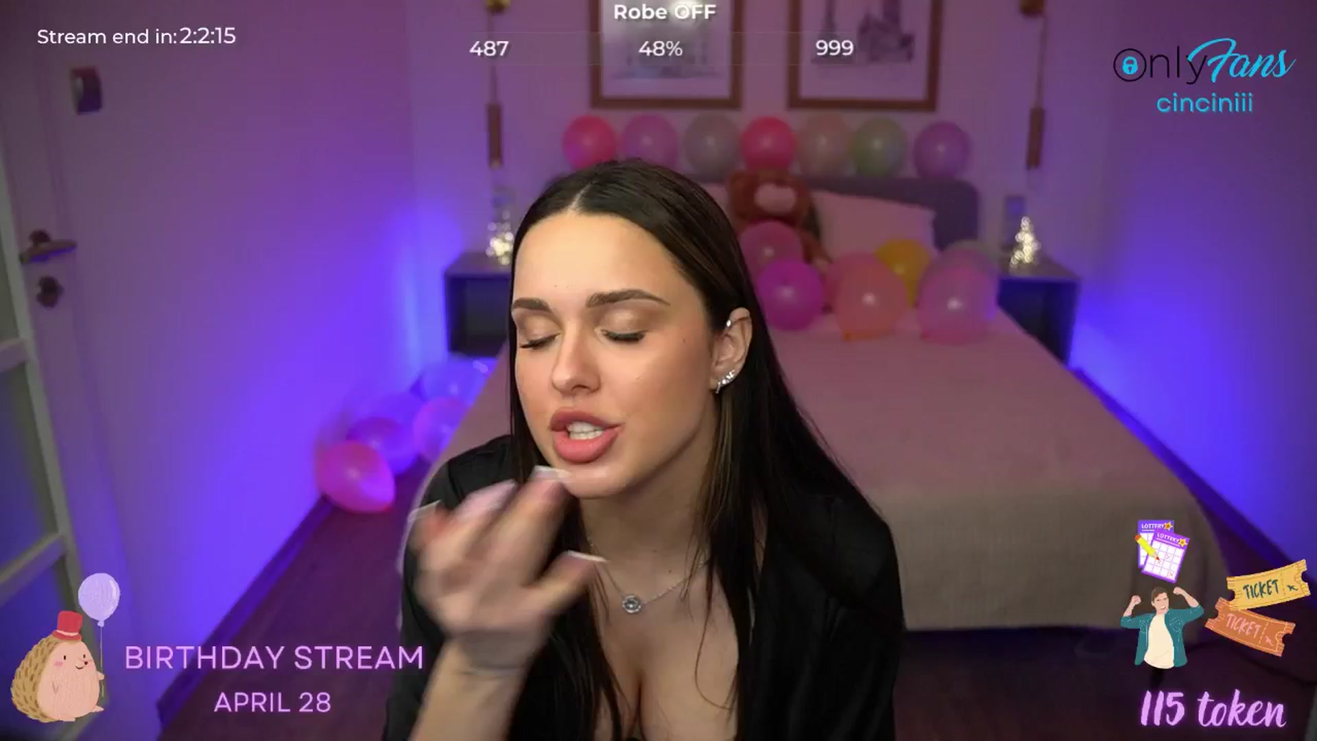 Gallery image thumbnail from cinnabellee's myfreecams stream on, 04/16/2024, 20:39 image 2 of 20