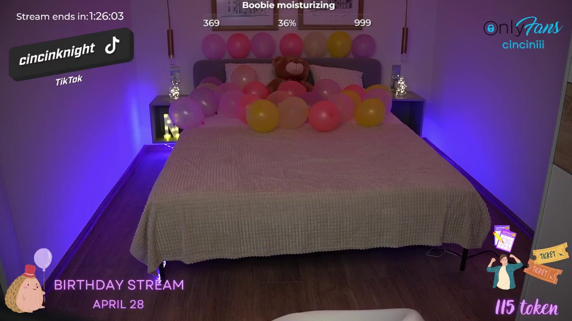 Gallery image thumbnail from cinnabellee's myfreecams stream on, 04/18/2024, 20:18 image 13 of 20