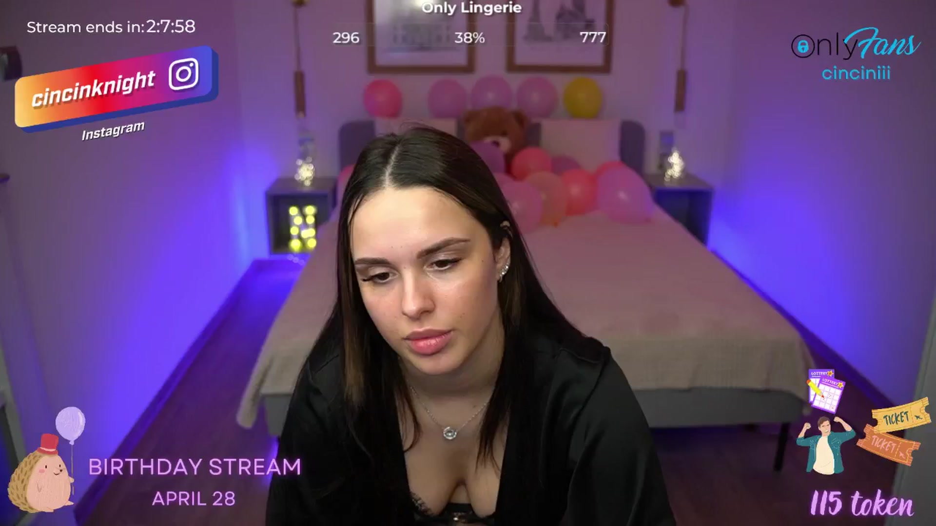 Gallery image thumbnail from cinnabellee's myfreecams stream on, 04/22/2024, 20:56 image 5 of 20