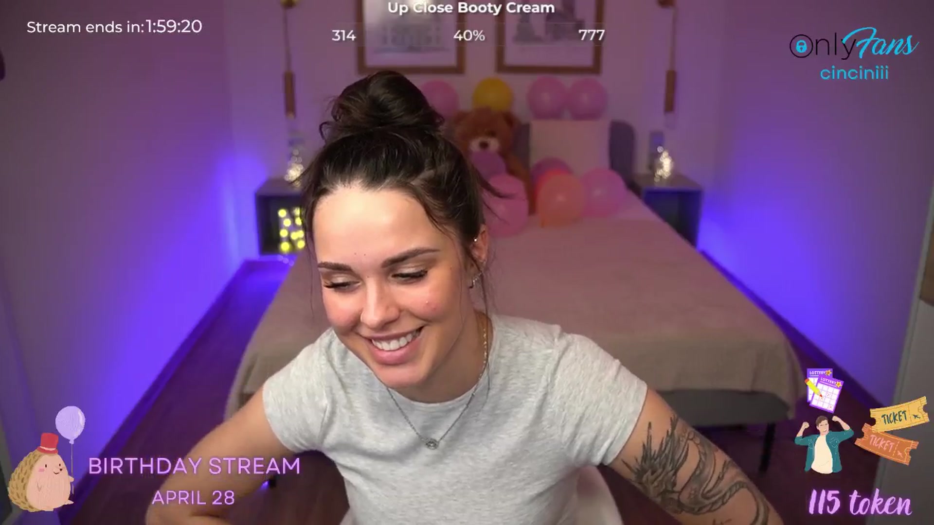 Gallery image thumbnail from cinnabellee's myfreecams stream on, 04/25/2024, 21:27 image 7 of 20