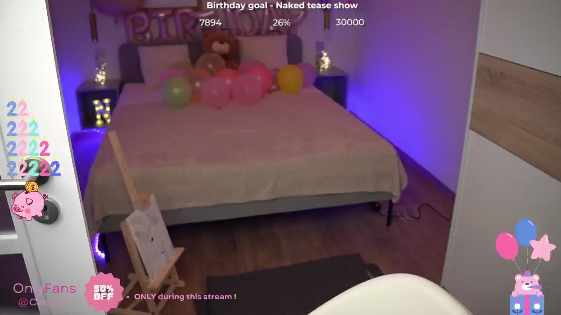 Gallery image thumbnail from cinnabellee's myfreecams stream on, 04/28/2024, 21:15 image 9 of 20