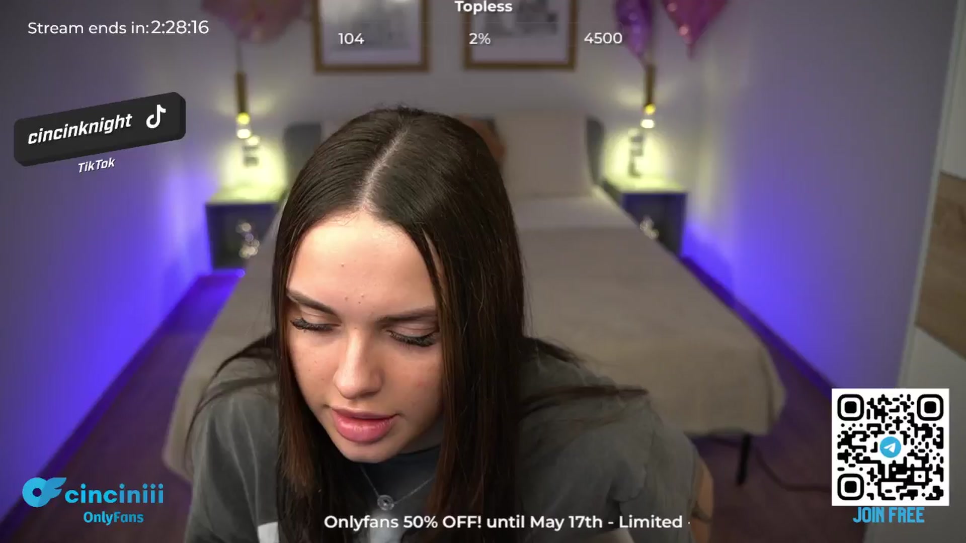 Gallery image thumbnail from cinnabellee's myfreecams stream on, 05/13/2024, 18:54 image 18 of 20