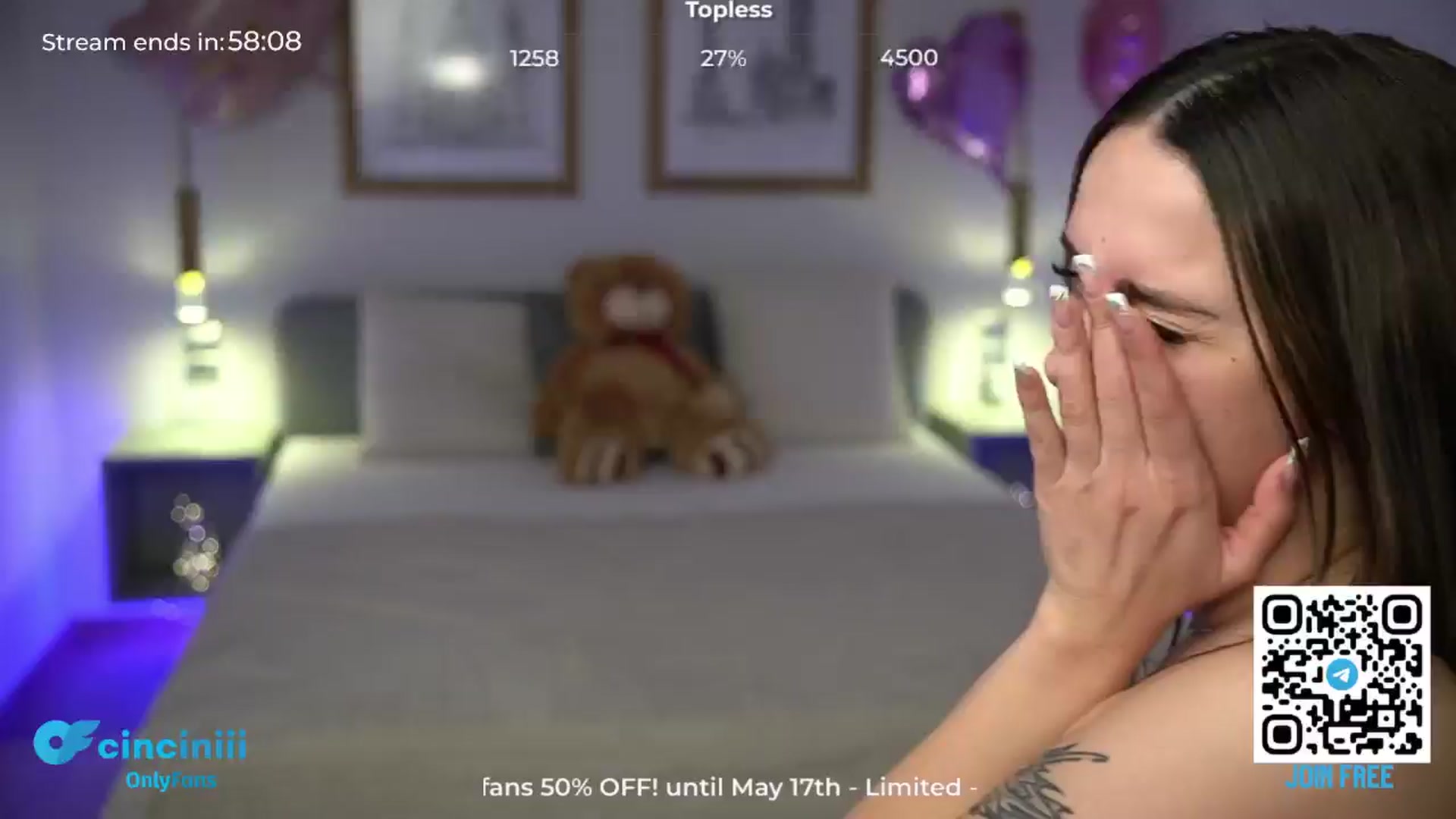 Gallery image thumbnail from cinnabellee's myfreecams stream on, 05/14/2024, 21:30 image 17 of 20
