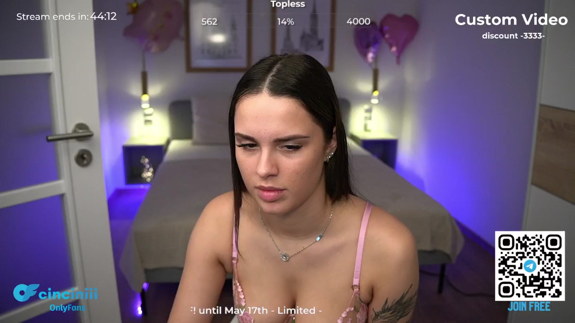 Gallery image thumbnail from cinnabellee's myfreecams stream on, 05/17/2024, 07:32 image 13 of 20