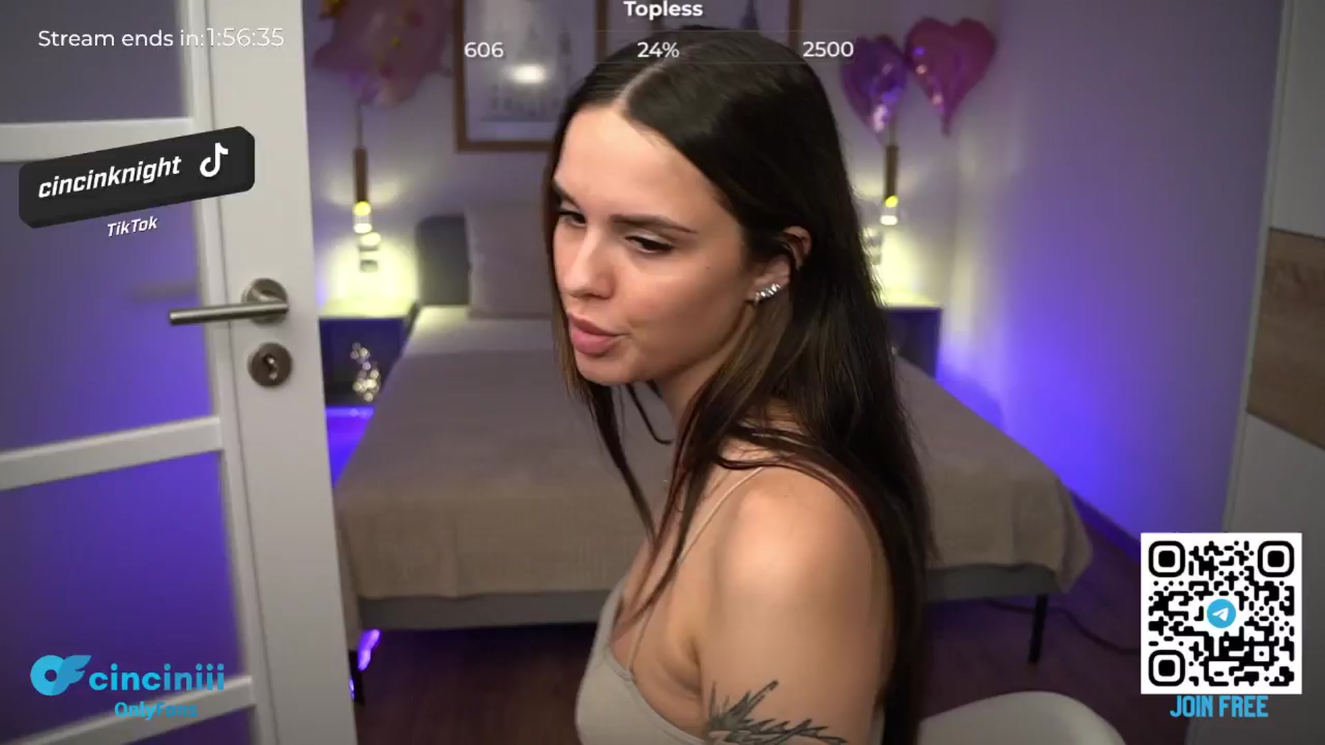 Gallery image thumbnail from cinnabellee's myfreecams stream on, 05/21/2024, 19:40 image 19 of 20