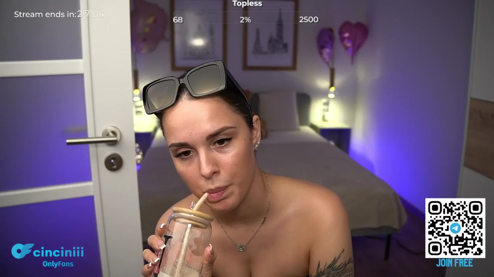 Gallery image thumbnail from cinnabellee's myfreecams stream on, 05/23/2024, 19:10 image 19 of 20