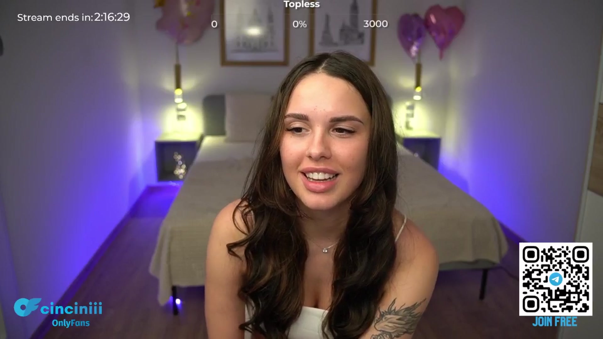 Gallery image thumbnail from cinnabellee's myfreecams stream on, 05/26/2024, 19:25 image 10 of 20