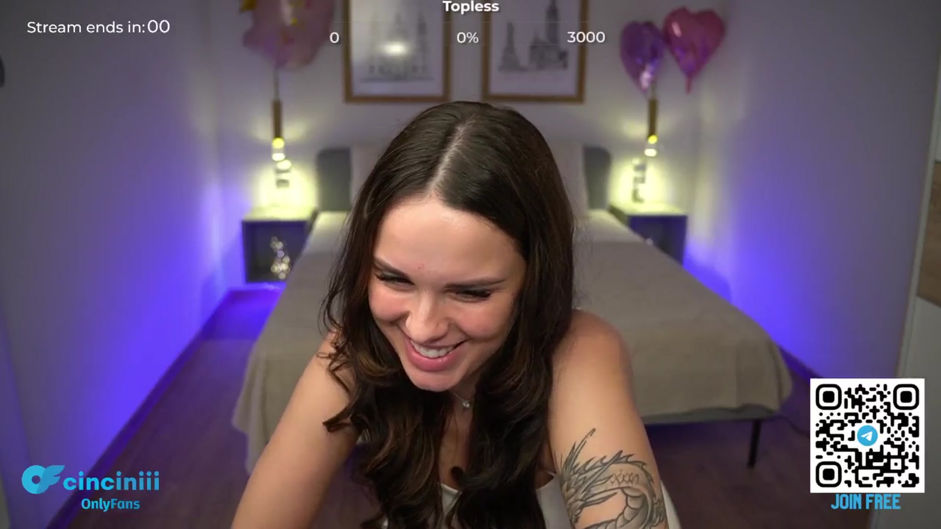 Gallery image thumbnail from cinnabellee's myfreecams stream on, 05/26/2024, 19:25 image 3 of 20