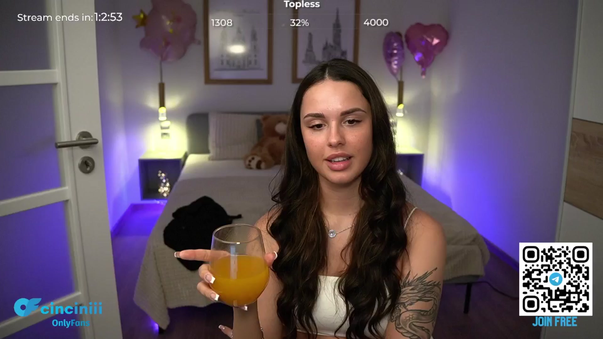 Gallery image thumbnail from cinnabellee's myfreecams stream on, 06/03/2024, 21:19 image 15 of 20