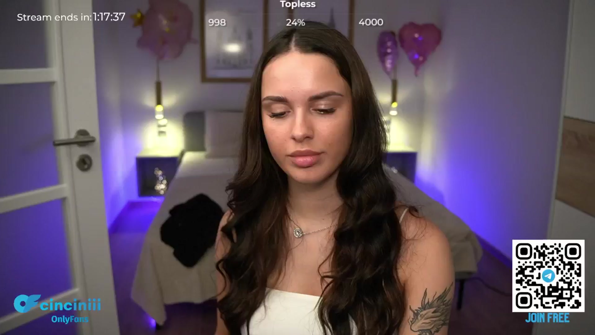 Gallery image thumbnail from cinnabellee's myfreecams stream on, 06/03/2024, 21:19 image 13 of 20