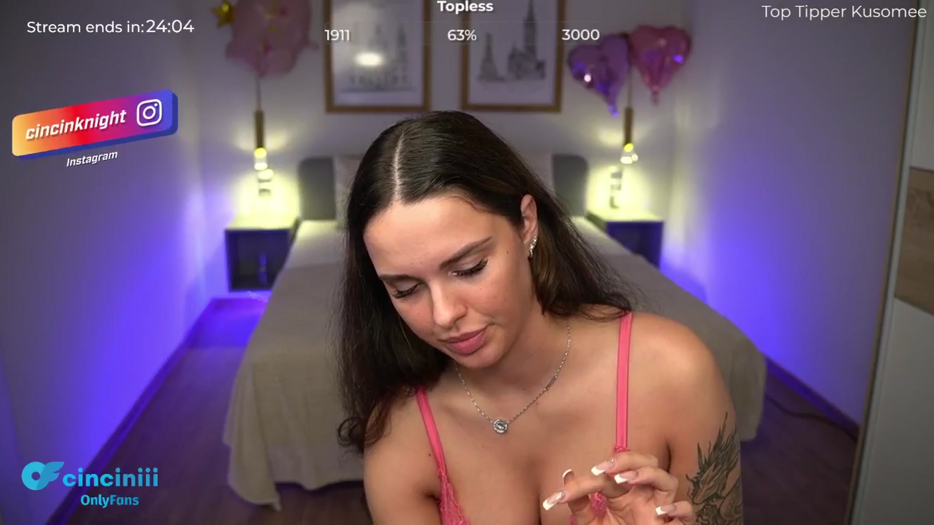 Gallery image thumbnail from cinnabellee's myfreecams stream on, 06/10/2024, 21:20 image 19 of 20