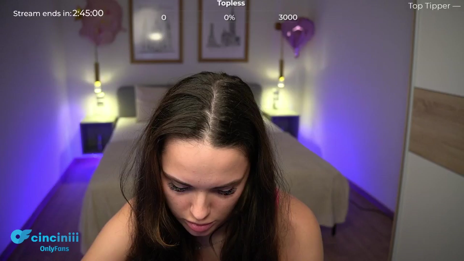 Gallery image thumbnail from cinnabellee's myfreecams stream on, 06/10/2024, 21:20 image 1 of 20