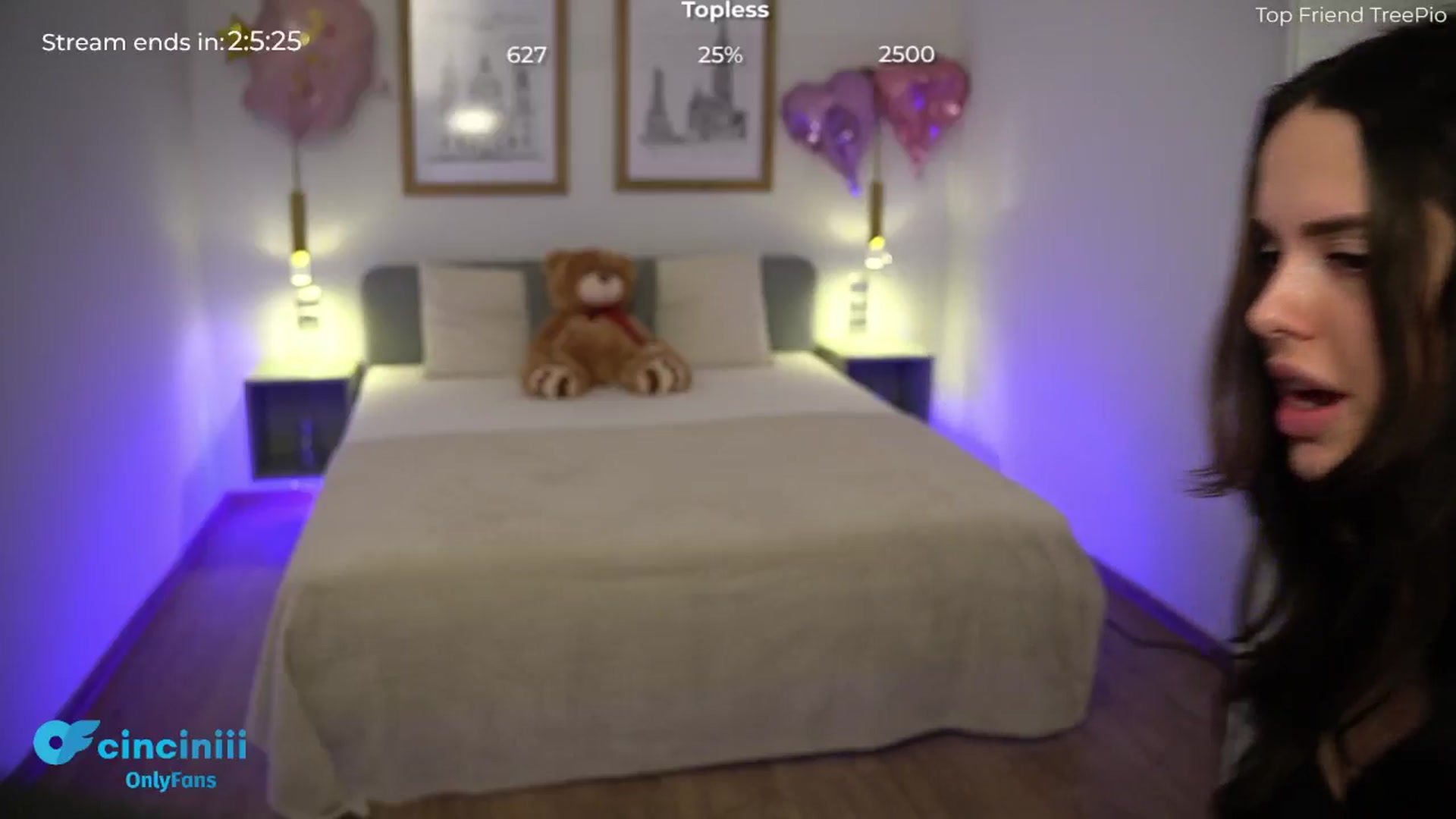 Gallery image thumbnail from cinnabellee's myfreecams stream on, 06/18/2024, 19:10 image 16 of 20