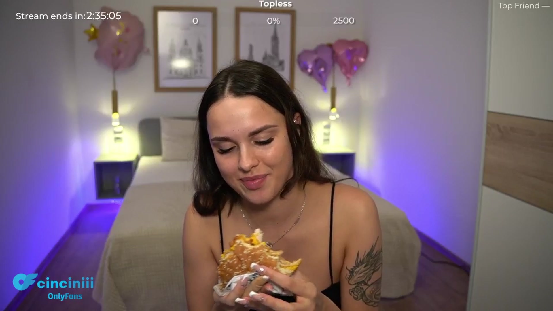 Gallery image thumbnail from cinnabellee's myfreecams stream on, 06/18/2024, 19:10 image 6 of 20