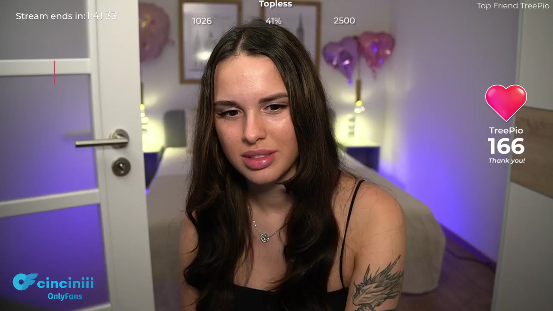 Gallery image thumbnail from cinnabellee's myfreecams stream on, 06/18/2024, 19:22 image 12 of 20