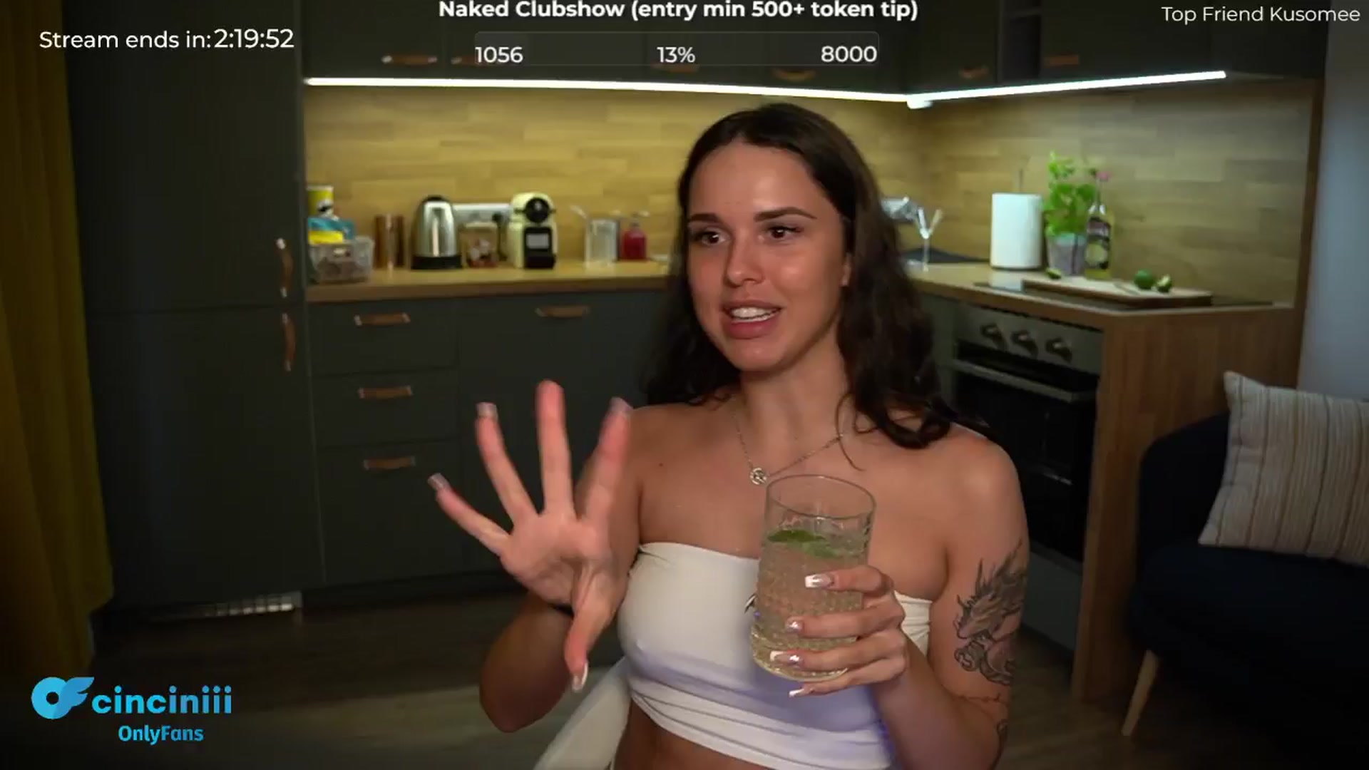 Gallery image thumbnail from cinnabellee's myfreecams stream on, 06/23/2024, 20:11 image 3 of 20
