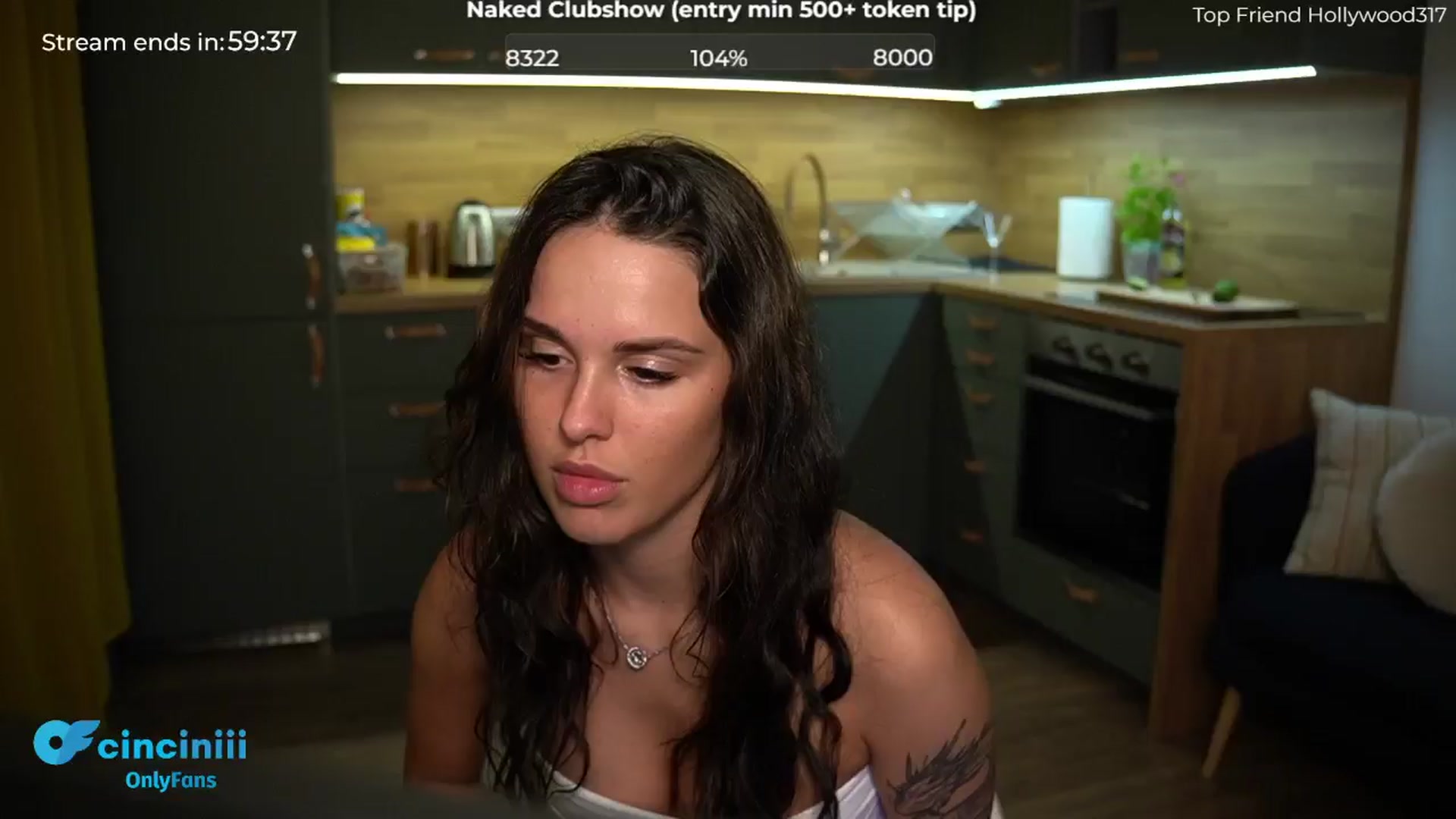 Gallery image thumbnail from cinnabellee's myfreecams stream on, 06/23/2024, 20:11 image 18 of 20