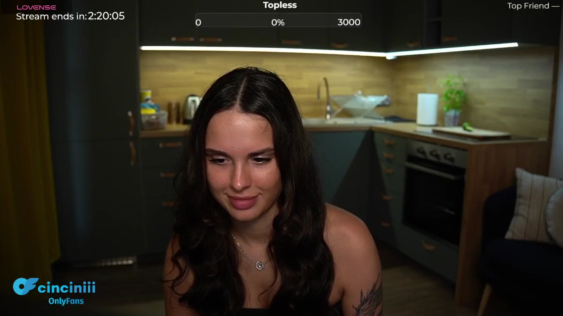Gallery image thumbnail from cinnabellee's myfreecams stream on, 06/25/2024, 19:12 image 5 of 20