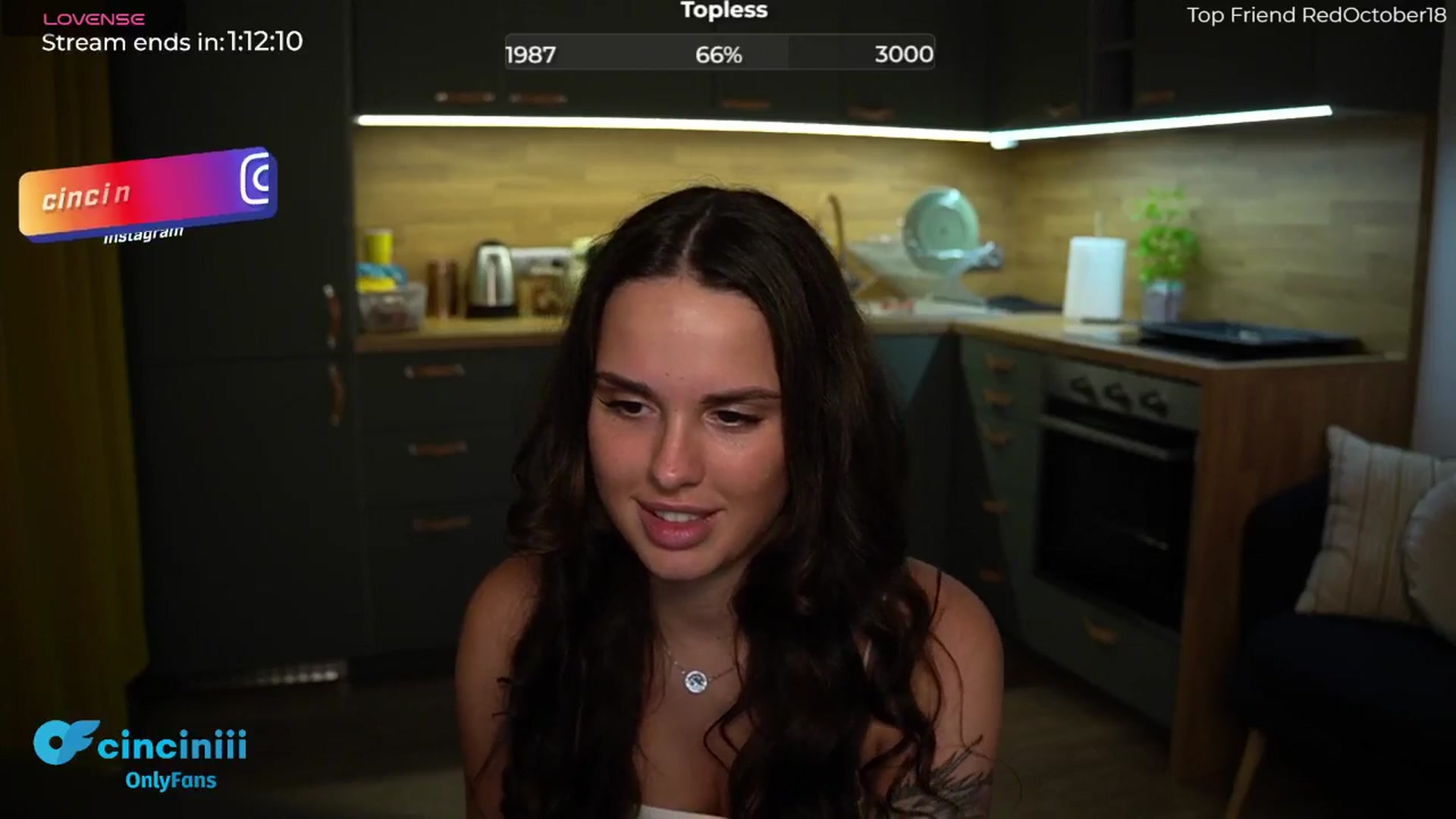 Gallery image thumbnail from cinnabellee's myfreecams stream on, 06/27/2024, 20:34 image 14 of 20