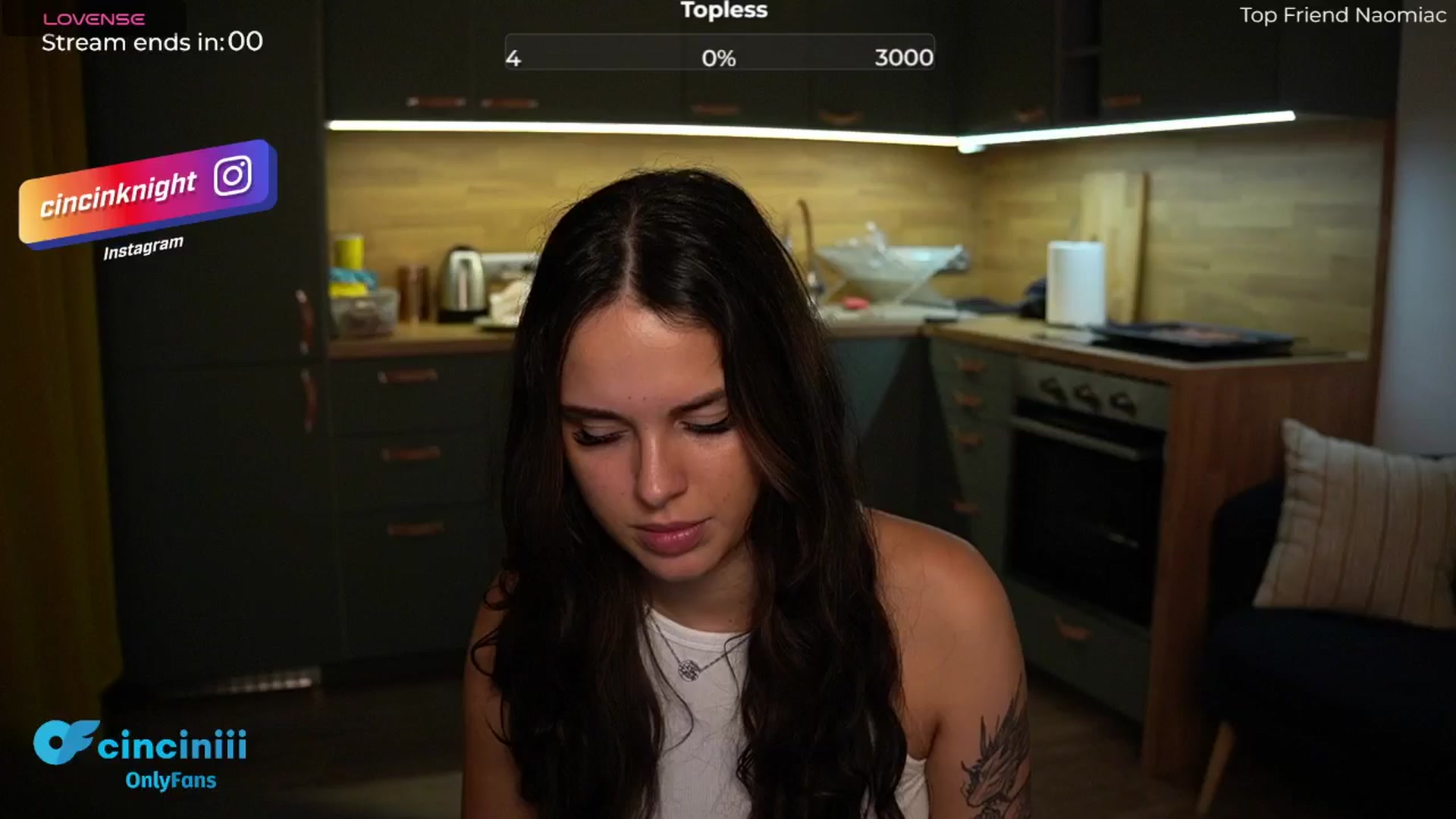 Gallery image thumbnail from cinnabellee's myfreecams stream on, 07/02/2024, 20:55 image 6 of 20
