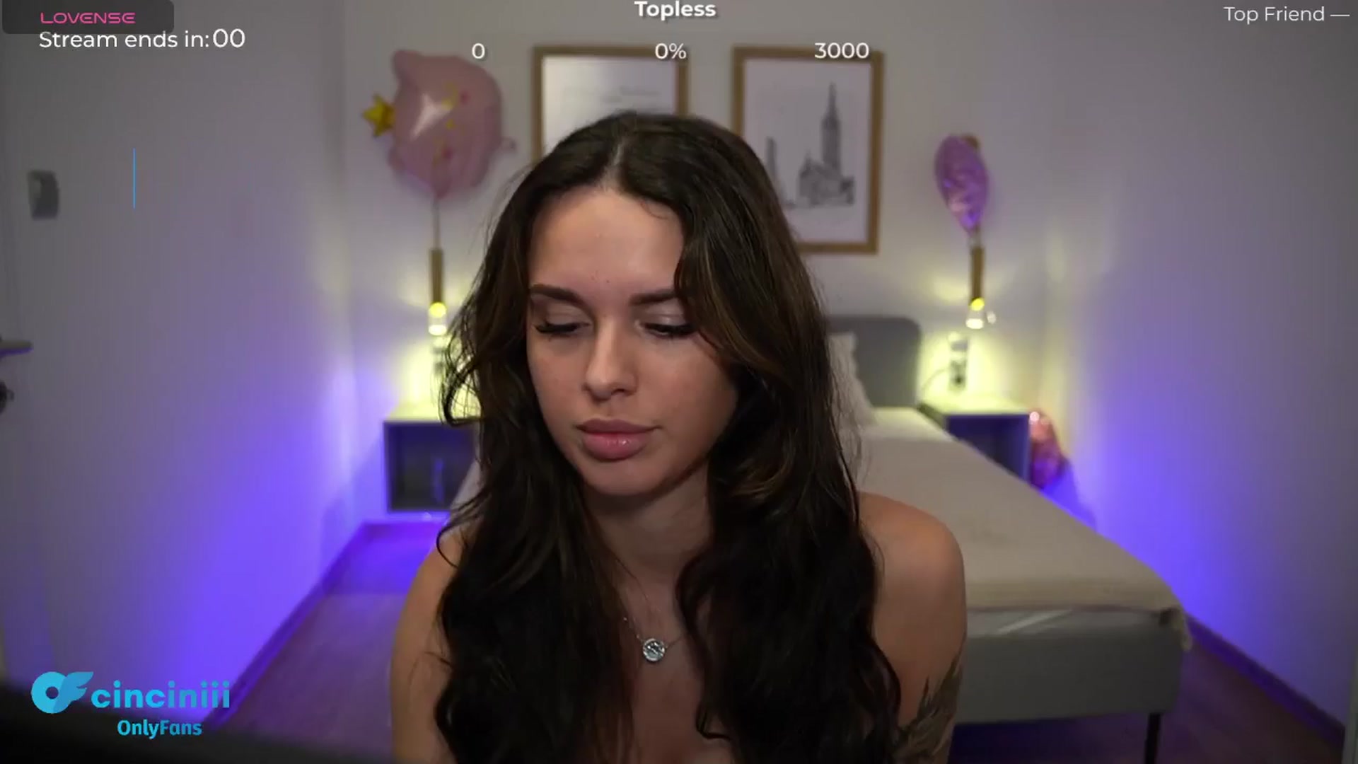 Gallery image thumbnail from cinnabellee's myfreecams stream on, 07/03/2024, 18:43 image 8 of 20