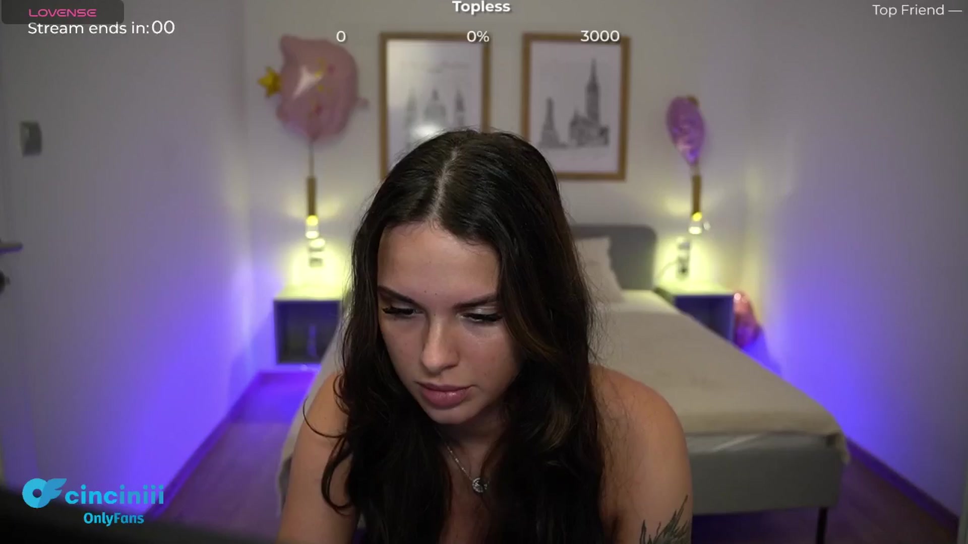 Gallery image thumbnail from cinnabellee's myfreecams stream on, 07/03/2024, 18:43 image 6 of 20