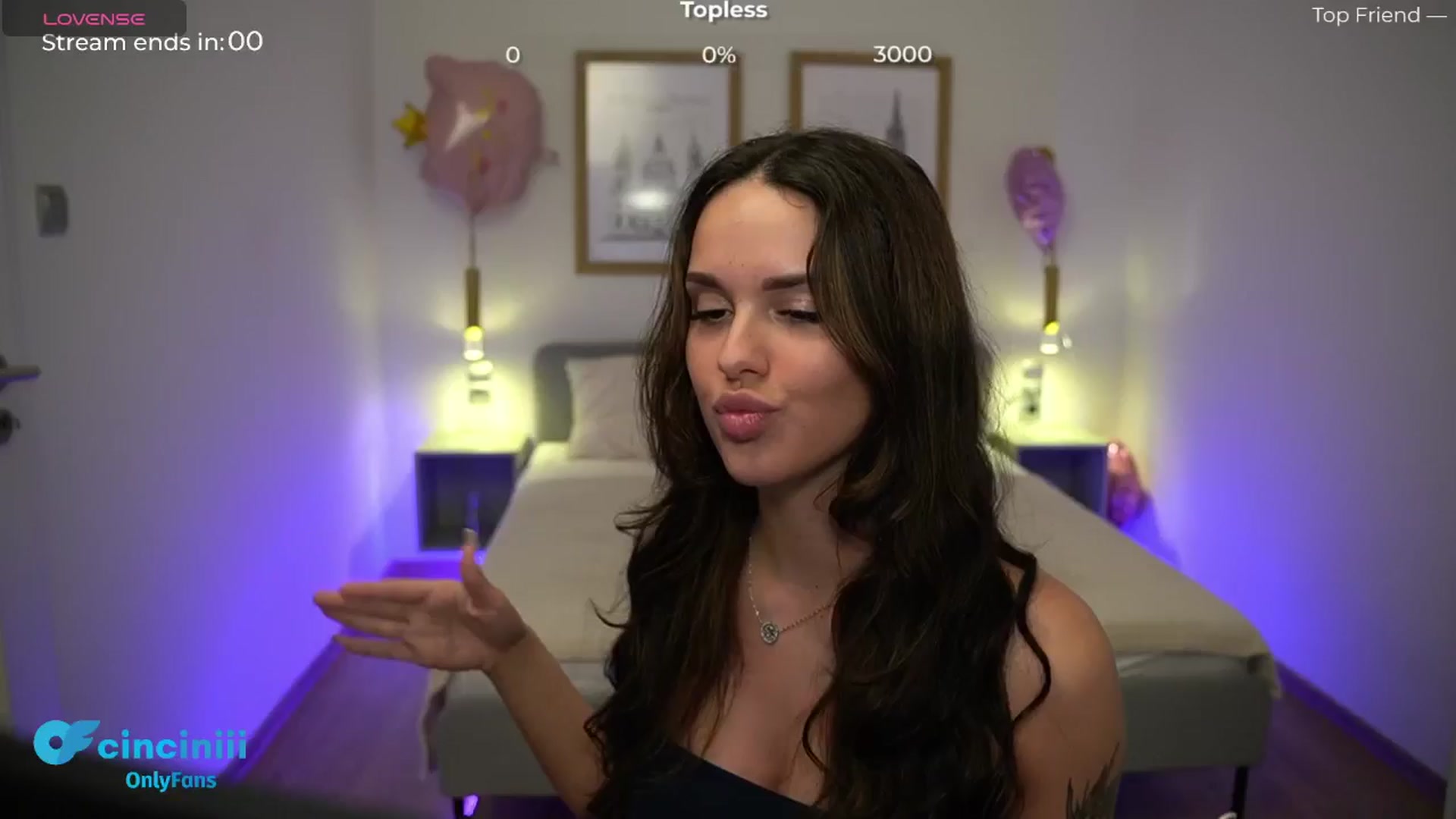 Gallery image thumbnail from cinnabellee's myfreecams stream on, 07/03/2024, 18:43 image 16 of 20